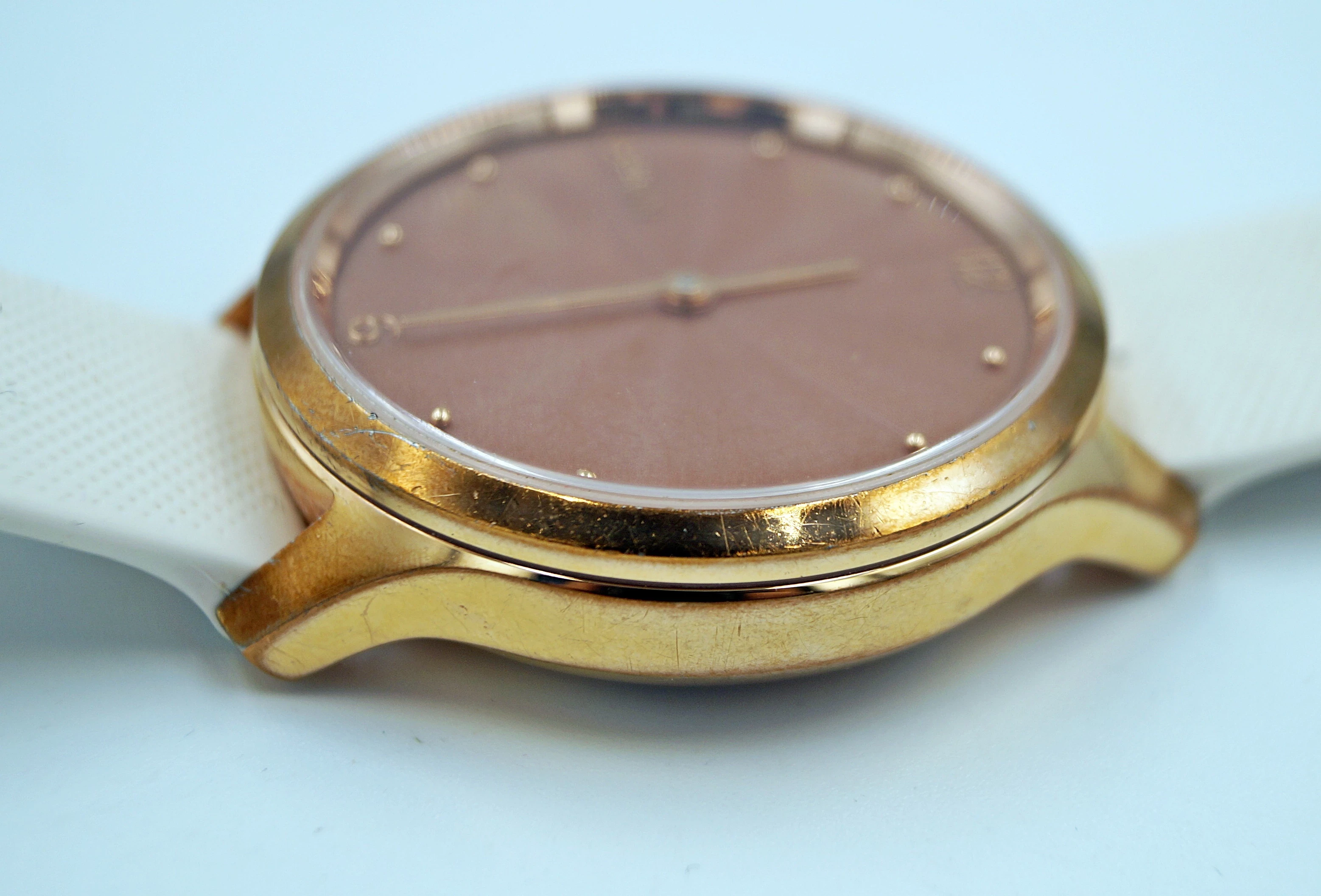 zegarek-sportowy-garmin-vivomove-luxe-rozowy-marka-248811-1945261