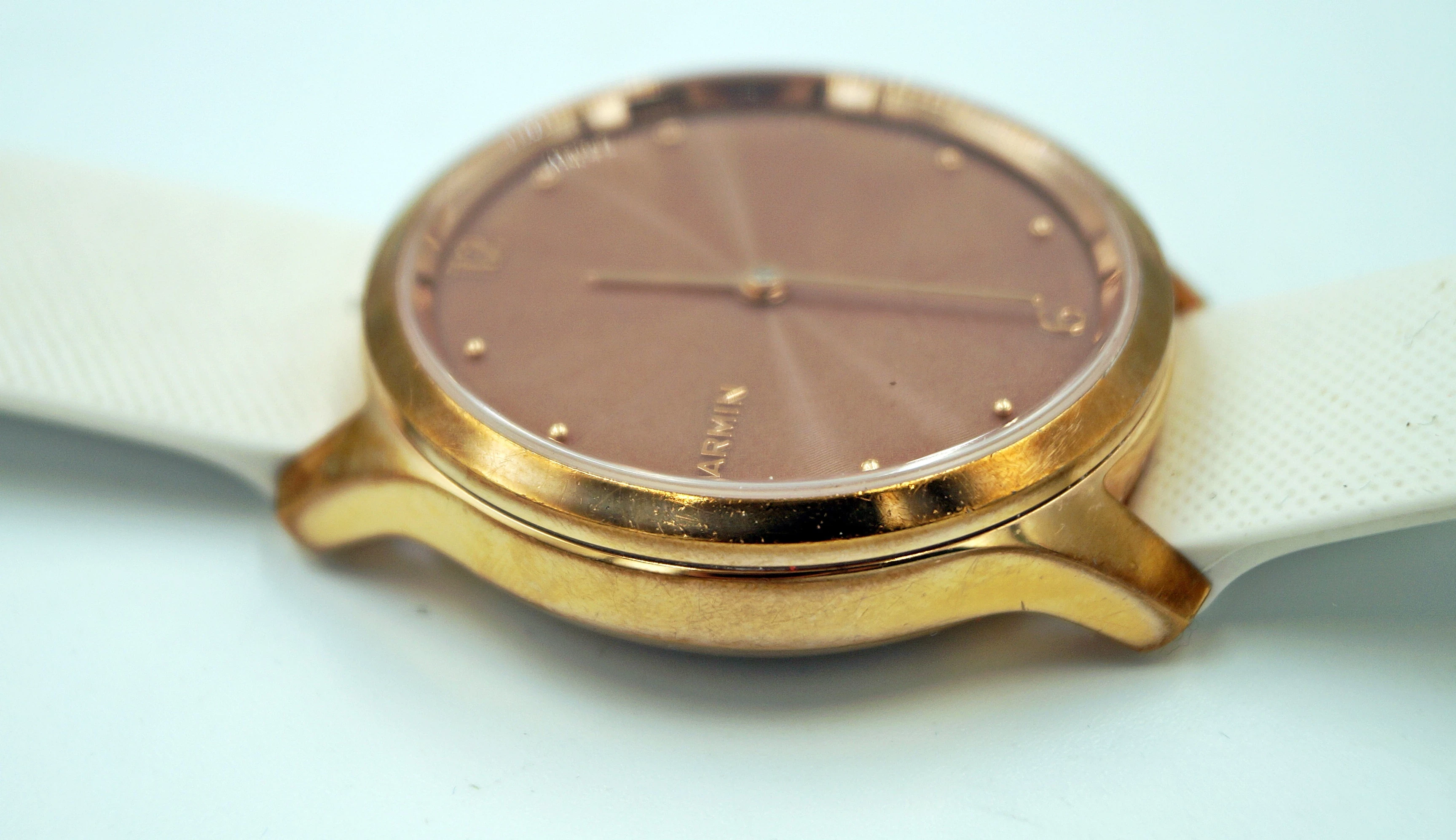 zegarek-sportowy-garmin-vivomove-luxe-rozowy-kolor-249512-1647415