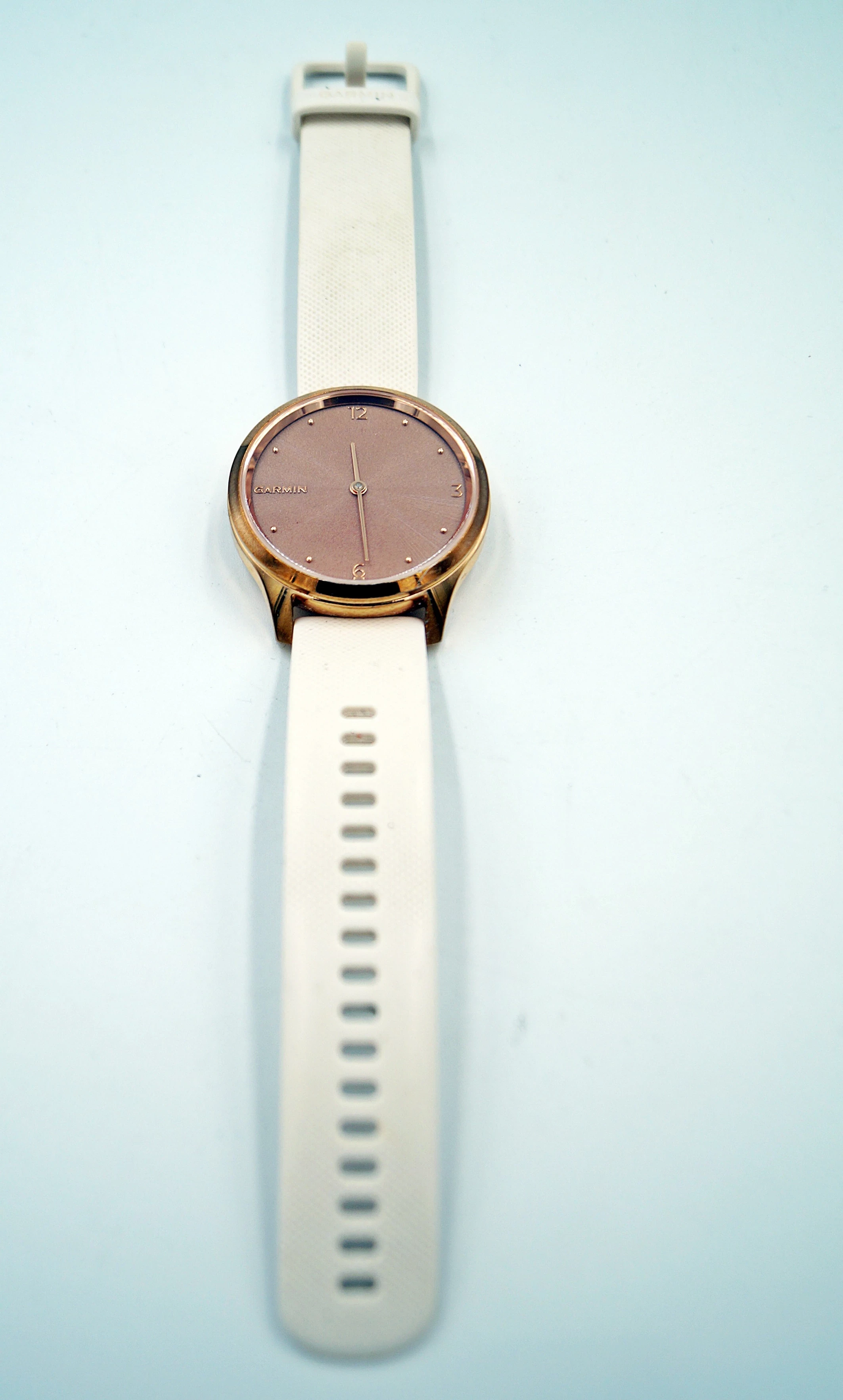 zegarek-sportowy-garmin-vivomove-luxe-rozowy-ean-gtin-0753759234591