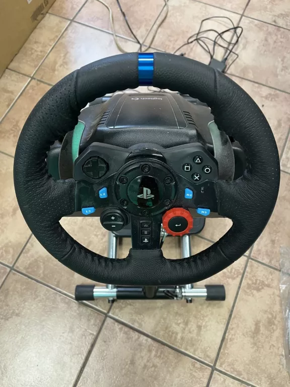 KIEROWNICA LOGITECH G29 PC/PS4/PS5 + PEDAŁY + STOJAK WHEEL STAND PRO