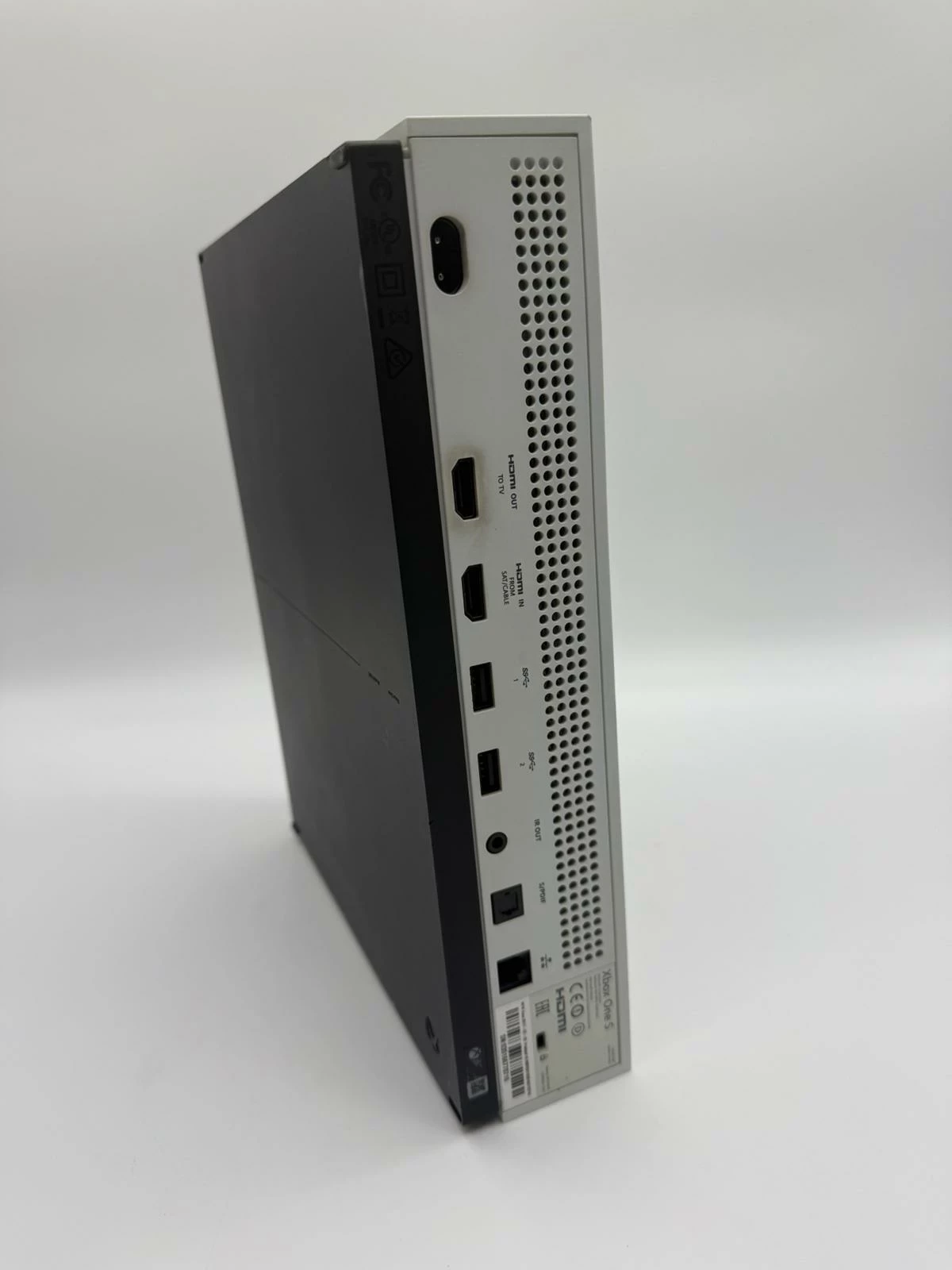 konsola-xbox-one-s-500-gb-pad-bdb-stan-stan-11323-2