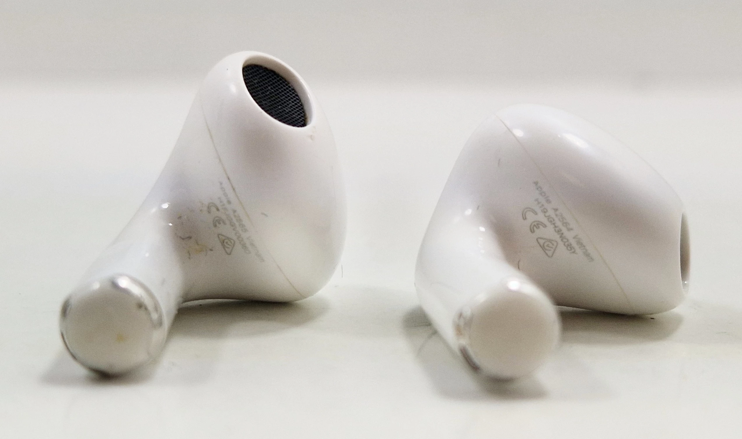 sluchawki-airpods-3-a2564-a2565-a2897-marka-248811-1131476