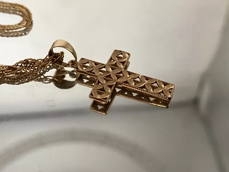 WYRÓB JUBILERSKI UŻYWANY ŁAŃCUSZEK Z KRZYŻEM 585/4,20G