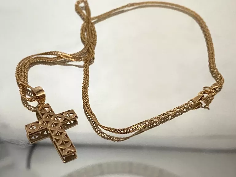 WYRÓB JUBILERSKI UŻYWANY ŁAŃCUSZEK Z KRZYŻEM 585/4,20G