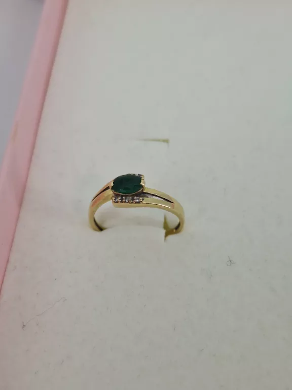 ZŁOTY PIERŚCIONEK Z ZIELONYM OCZKIEM PR 585 W.1,73G R.13