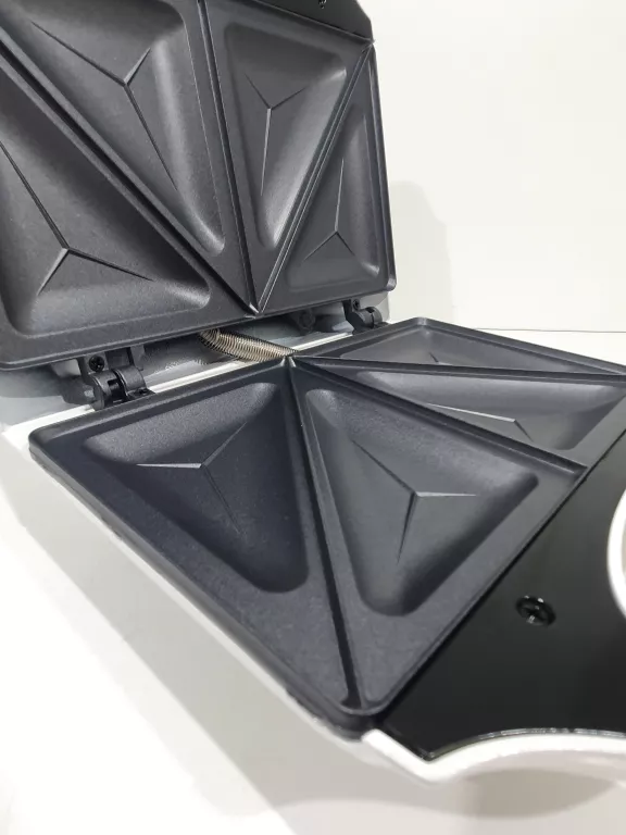 KALORIK BASICS OPIEKACZ DO KANAPEK TKG SM 1800W