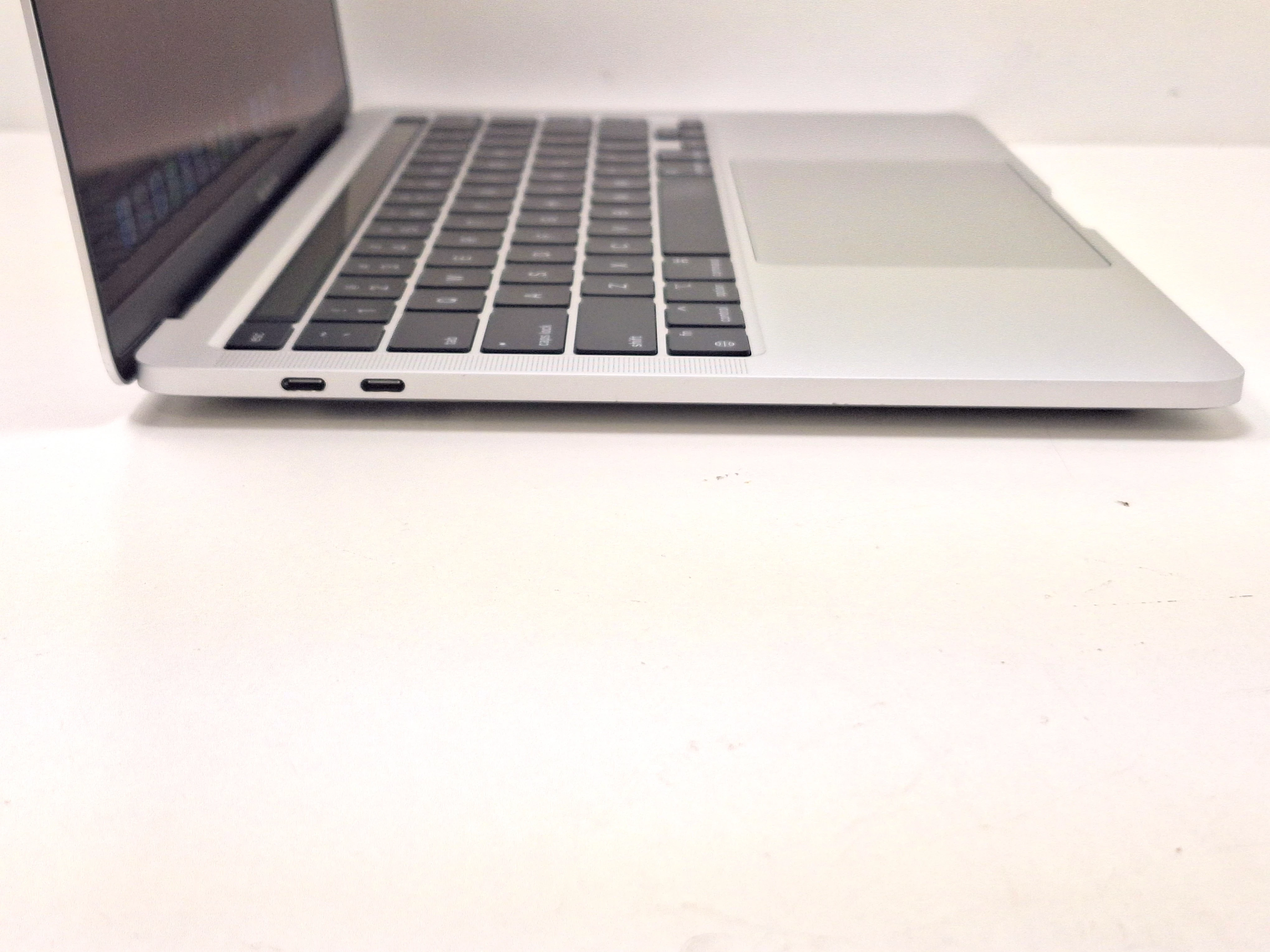 laptop-apple-macbook-pro-2020-m1-512-gb-16gb-a2338-rozdzielczosc-px-4474-211481