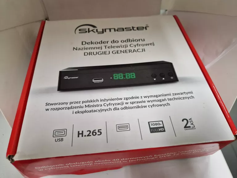 DEKODER DVB-T2 SKYMASTER STB KOMPLET