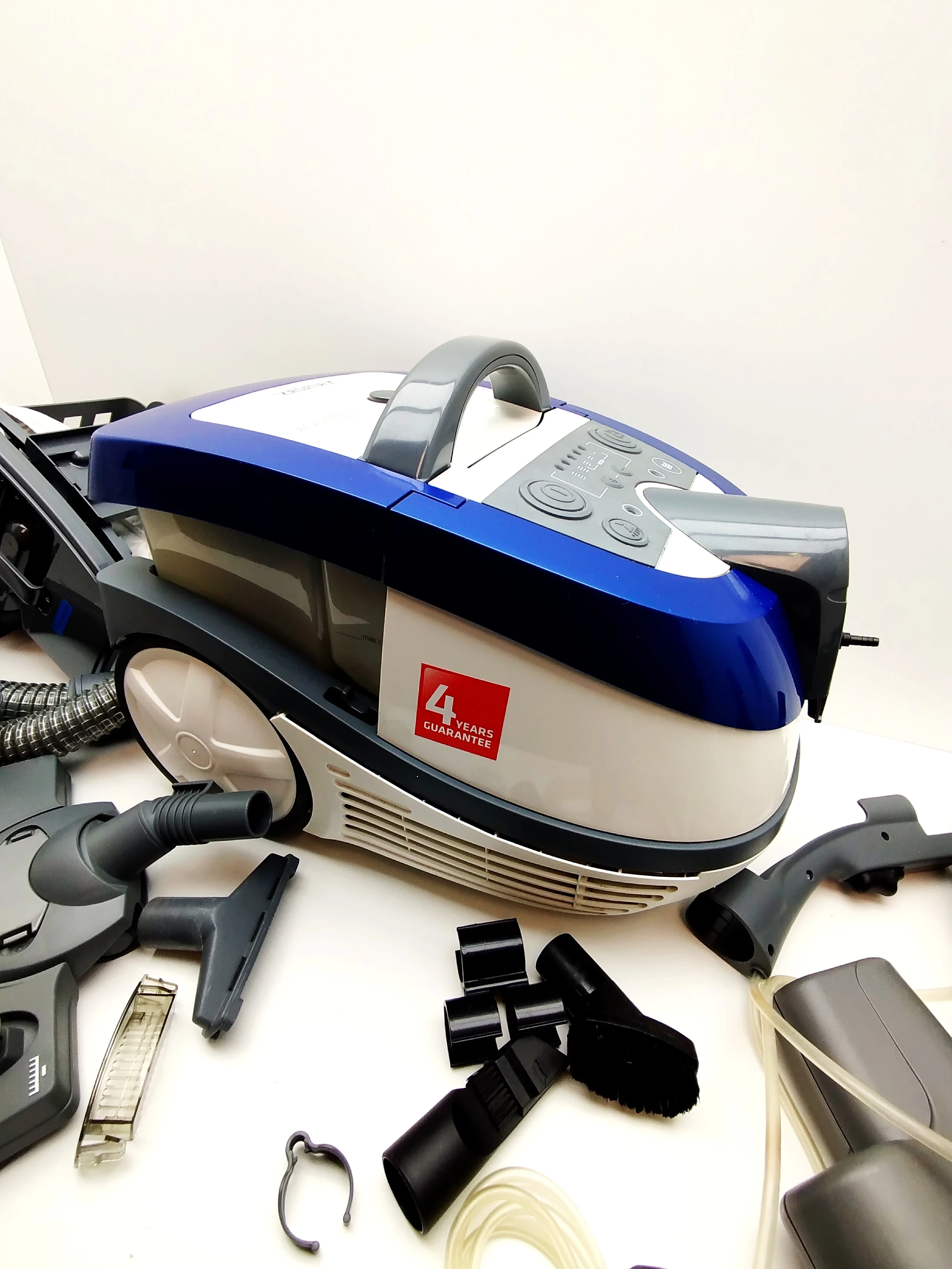 odkurzacz-pioracy-aquawelt-1600-w-zelmer-9190st-funkcje-205458-4