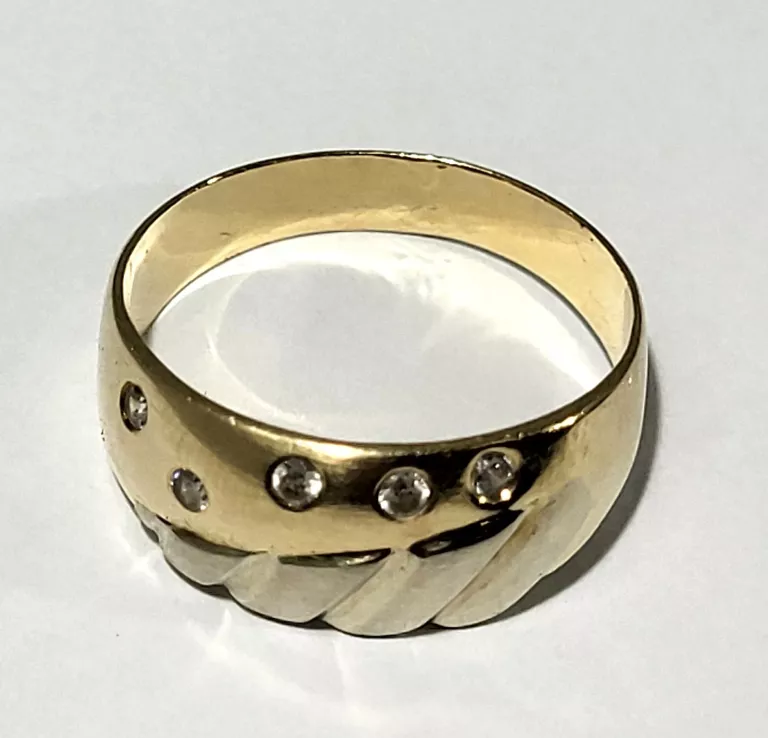 WYRÓB JUBILERSKI UŻYWANY 585 PIERSCIONEK 3,08/ROZMIAR17/