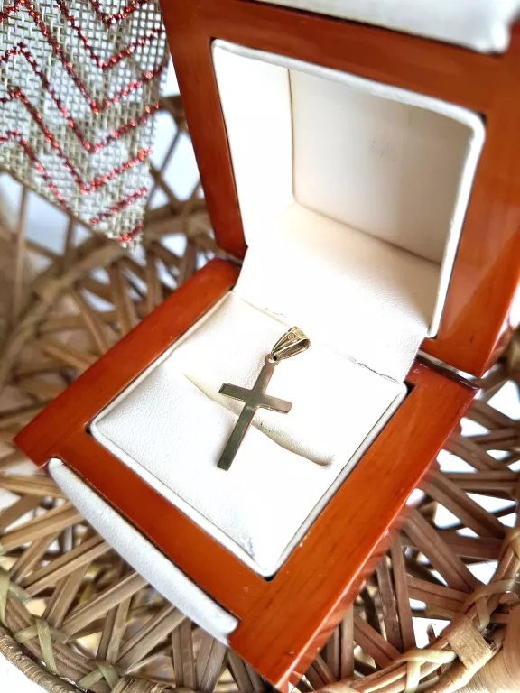 WYRÓB JUBILERSKI UŻYWANY ZAWIESZKA KRZYZYK 0,50G 333