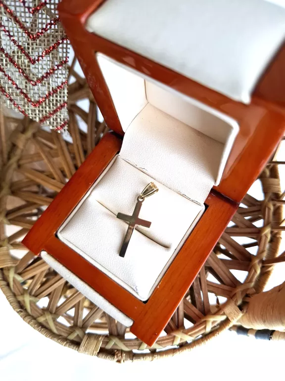 WYRÓB JUBILERSKI UŻYWANY ZAWIESZKA KRZYZYK 0,50G 333