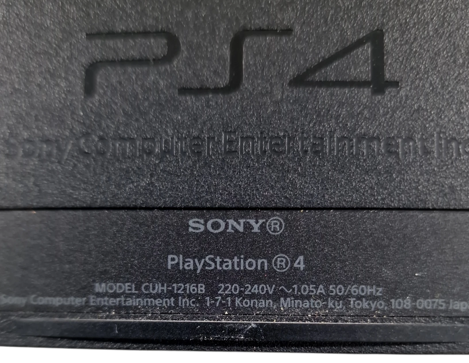 konsola-ps4-1tb-pad-stan-11323-2