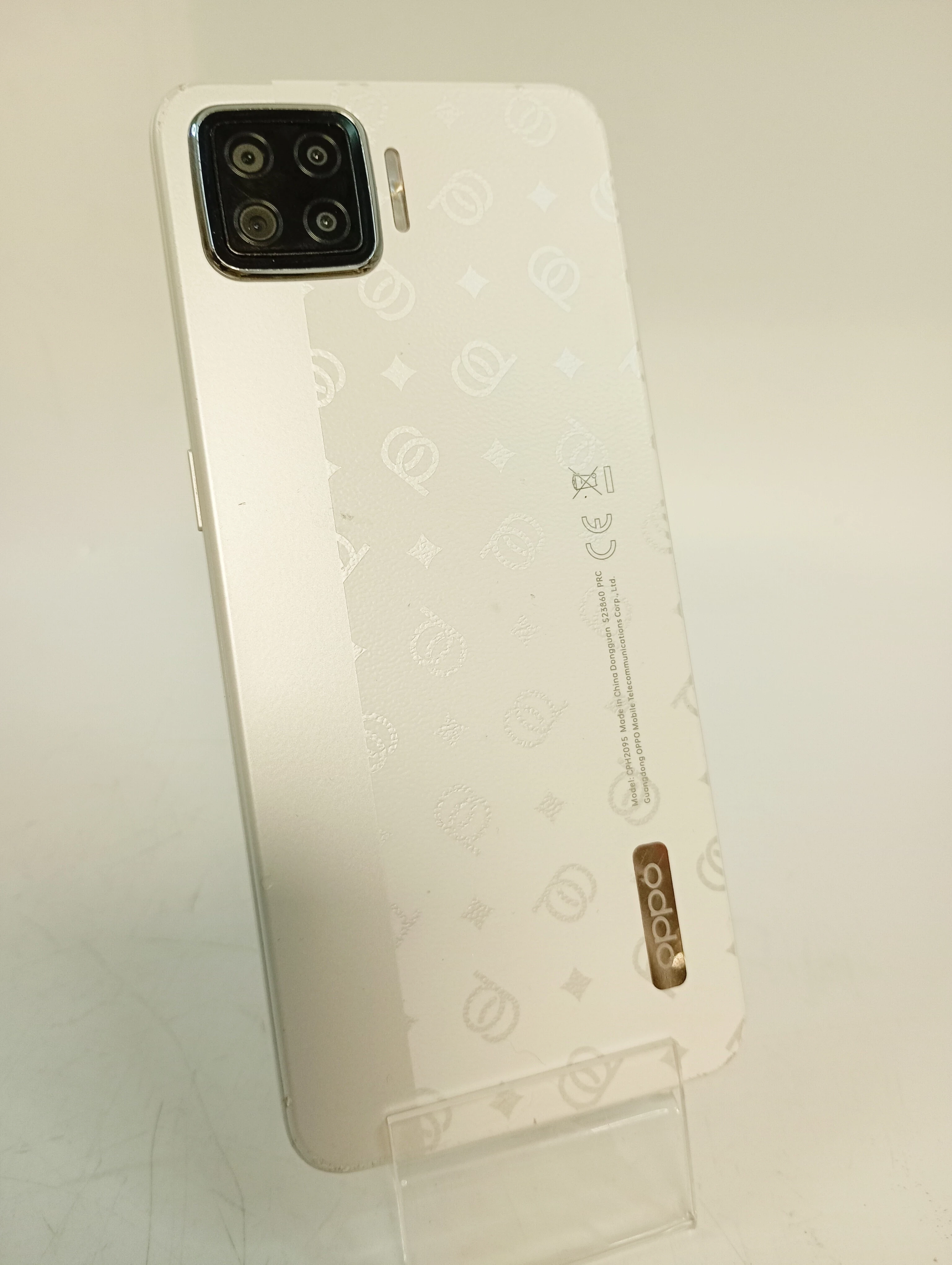 smartfon-oppo-a73-4-gb-128-gb-4g-lte-bialy-kod-producenta-cph2095