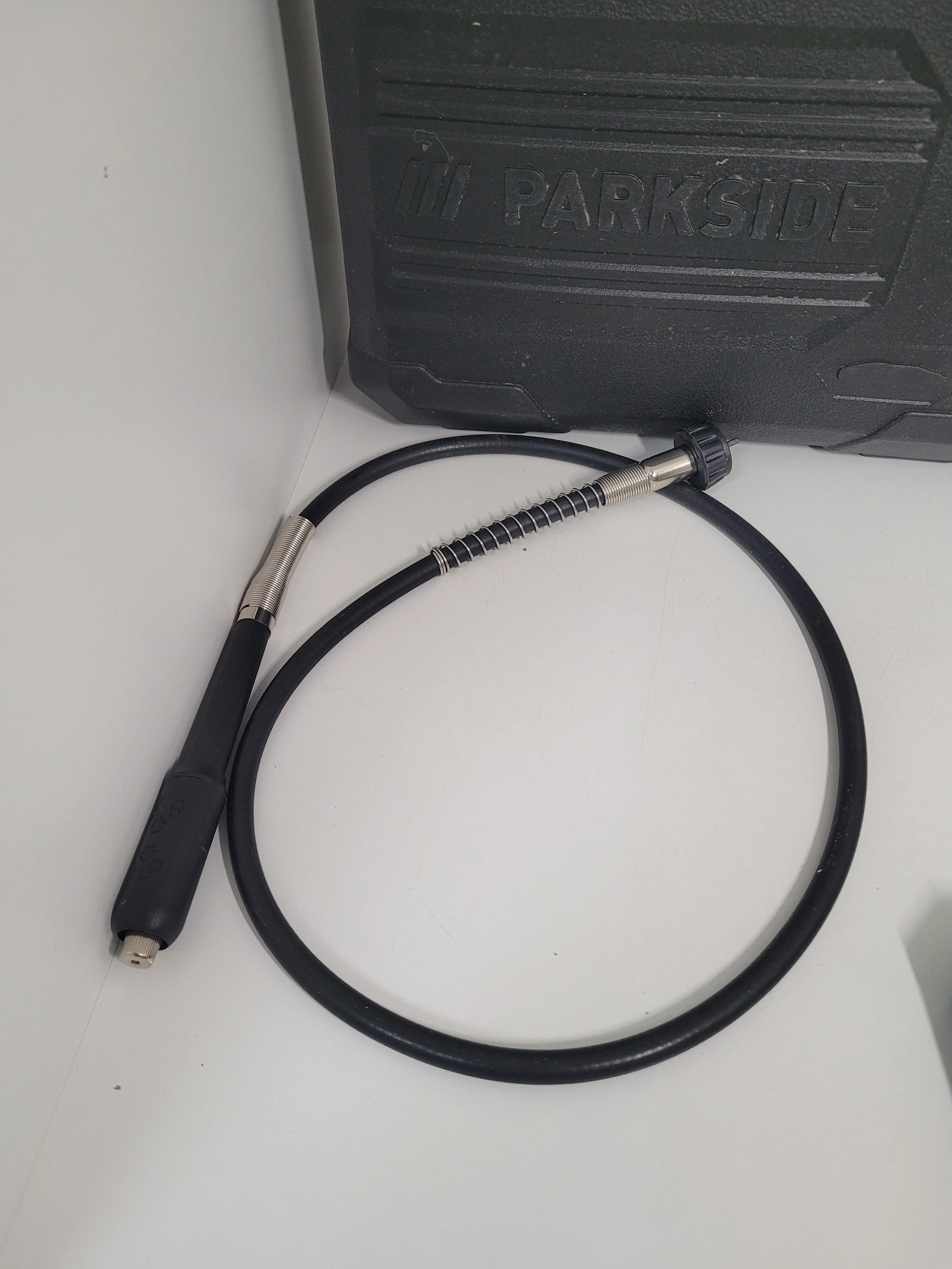 szlifierka-wielofunkcyjna-parkside-pfbs-160-d3-rodzaj-zasilania-128529-2