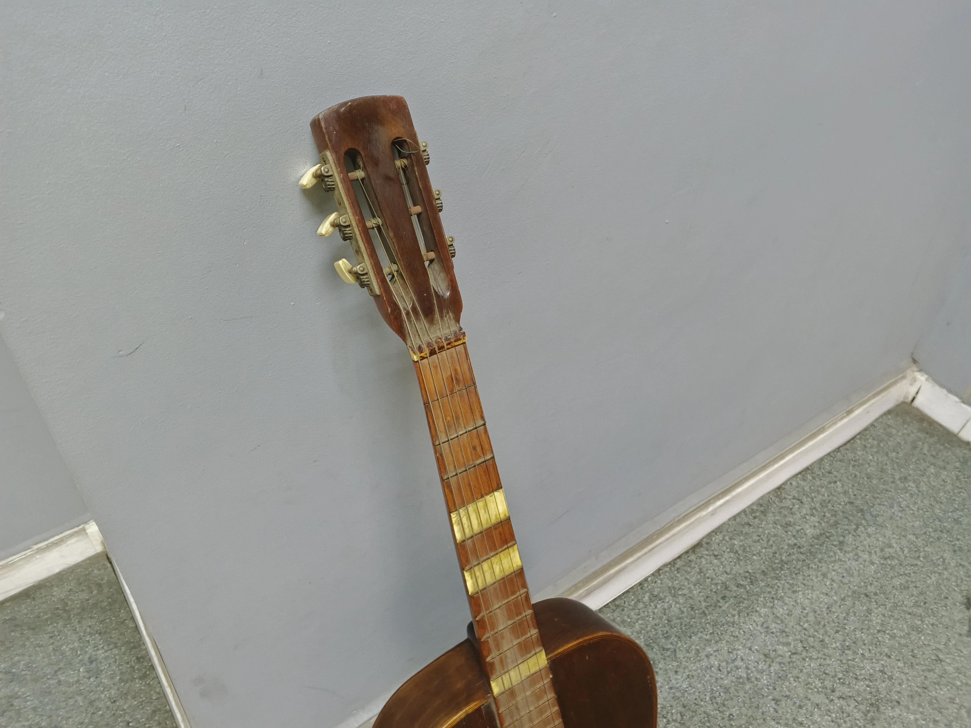 gitara-klasyczna-stara-do-renowacji-marka-248811-958954