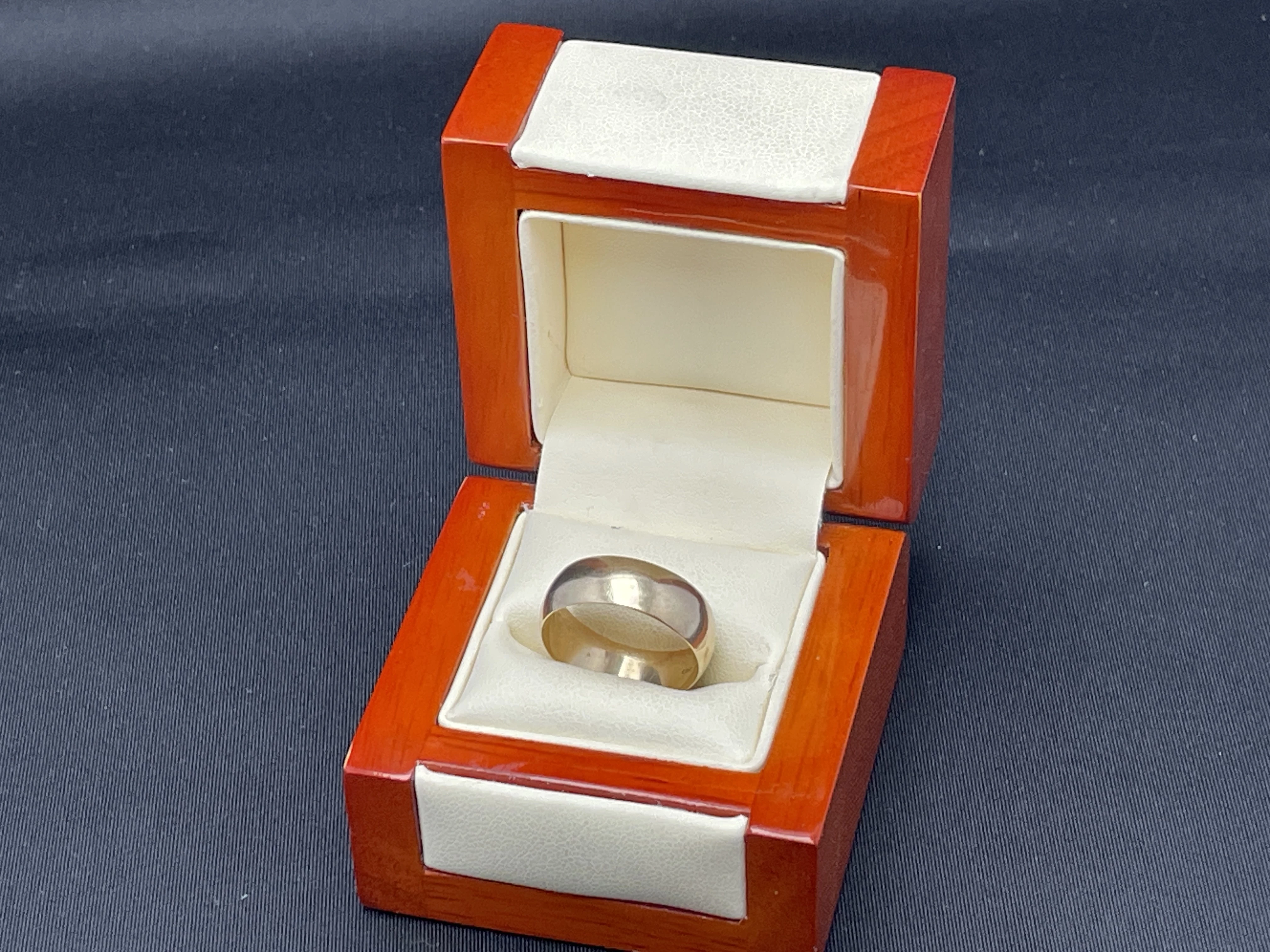 zlota-obraczka-585-513g-r23-wolnosci-239-zabrze-sj