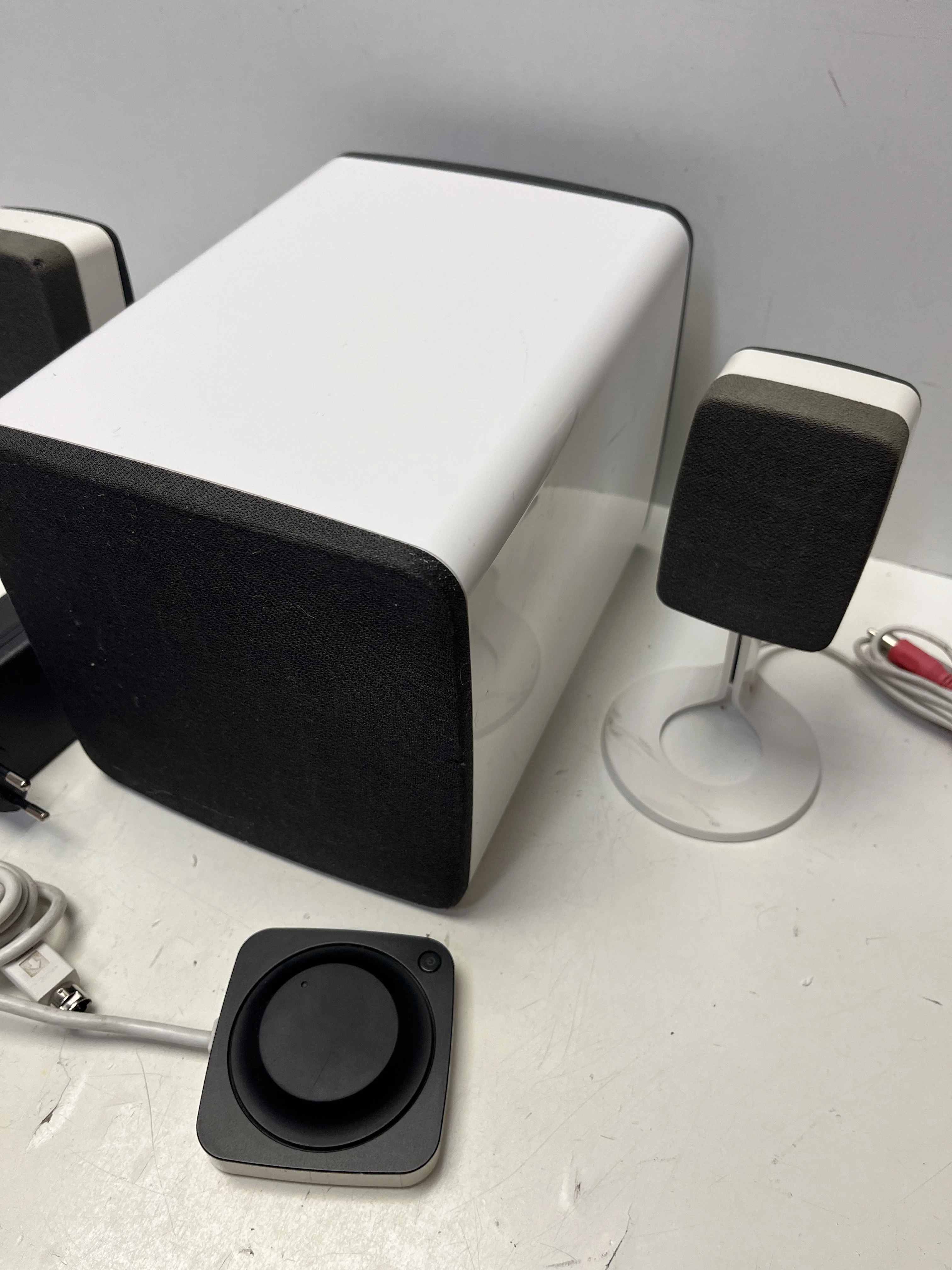 glosniki-komputerowe-dell-ay410-ean-gtin-0805525415267