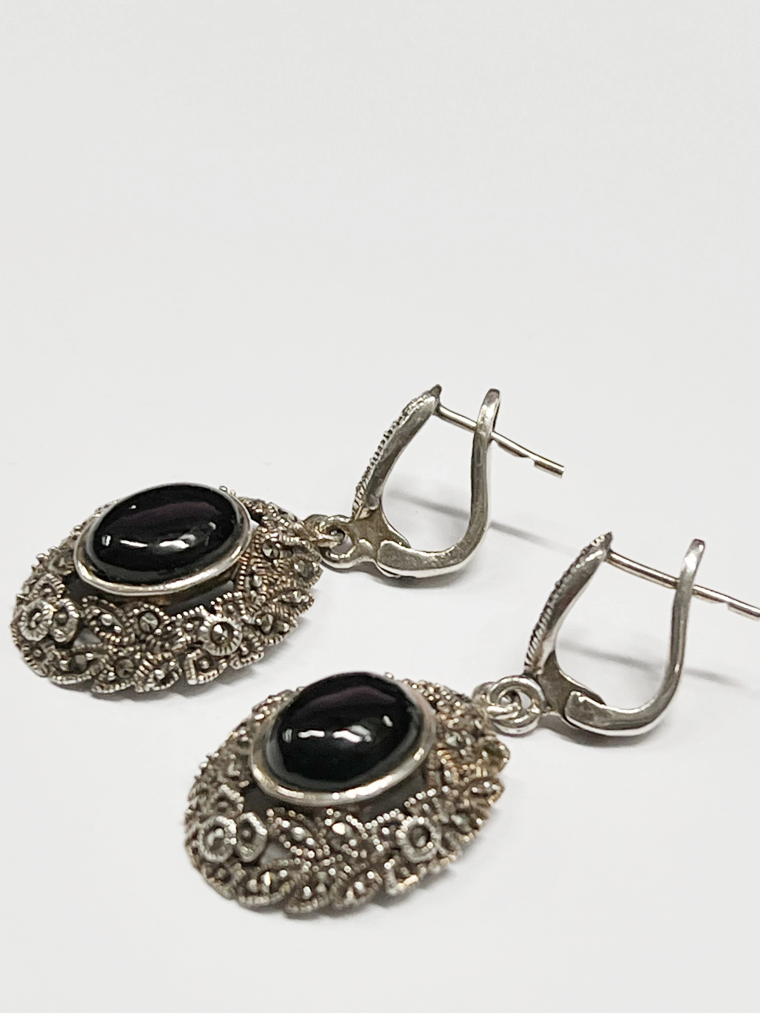 srebrne-kolczyki-z-czarnym-kamieniem-pr-925-rodzaj-zapiecia-2207-1