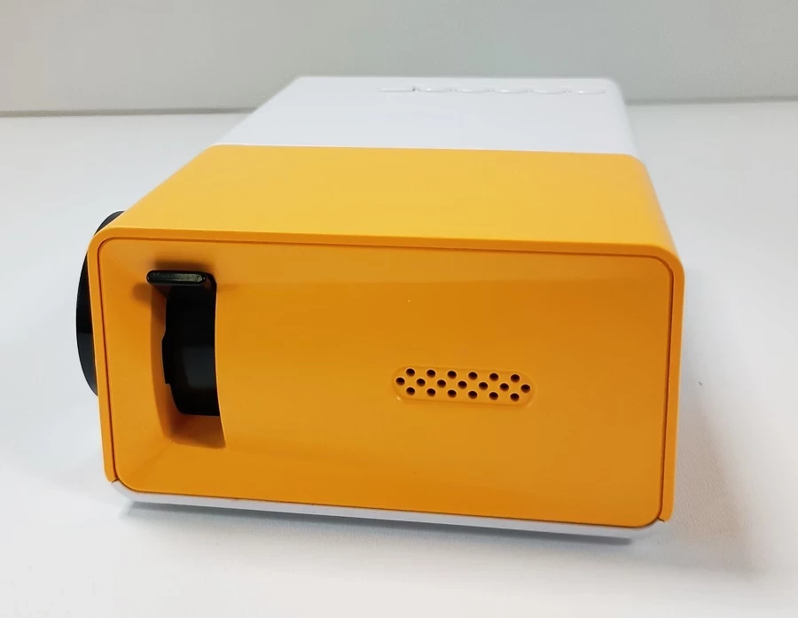 projektor-led-pvo-yg300pro-stan-11323-2