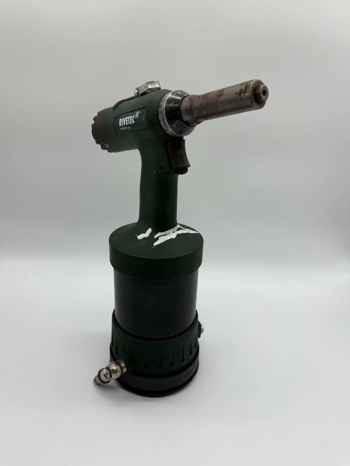 pneumatyczno-hydrauliczna-nitownica-rivetec-rl-60i-stan-11323-2