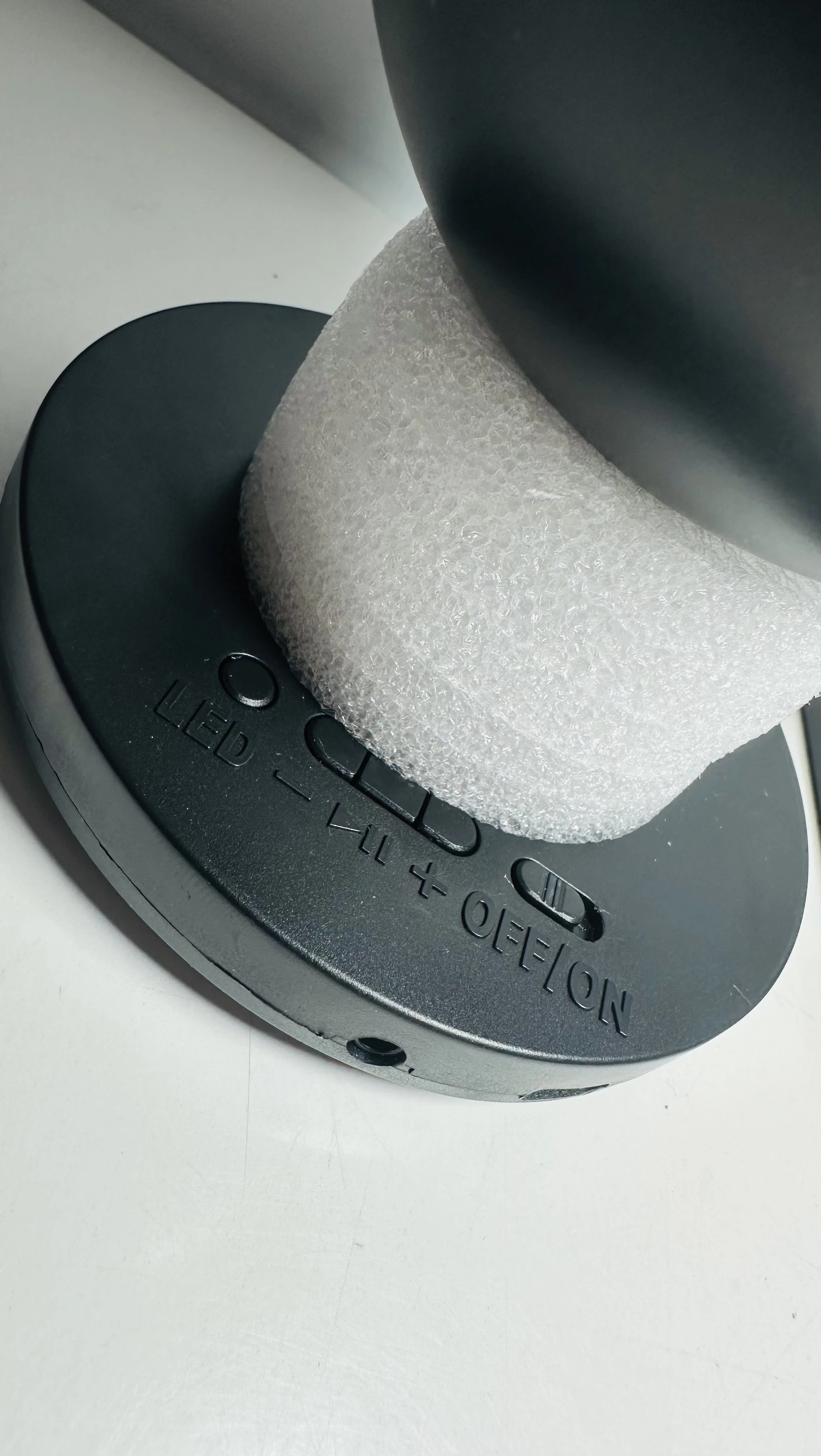 glosnik-kula-dyskotekowa-swiatla-led-bluetooth-usb-przenosny-radio-fm-ean-gtin-3032507527794