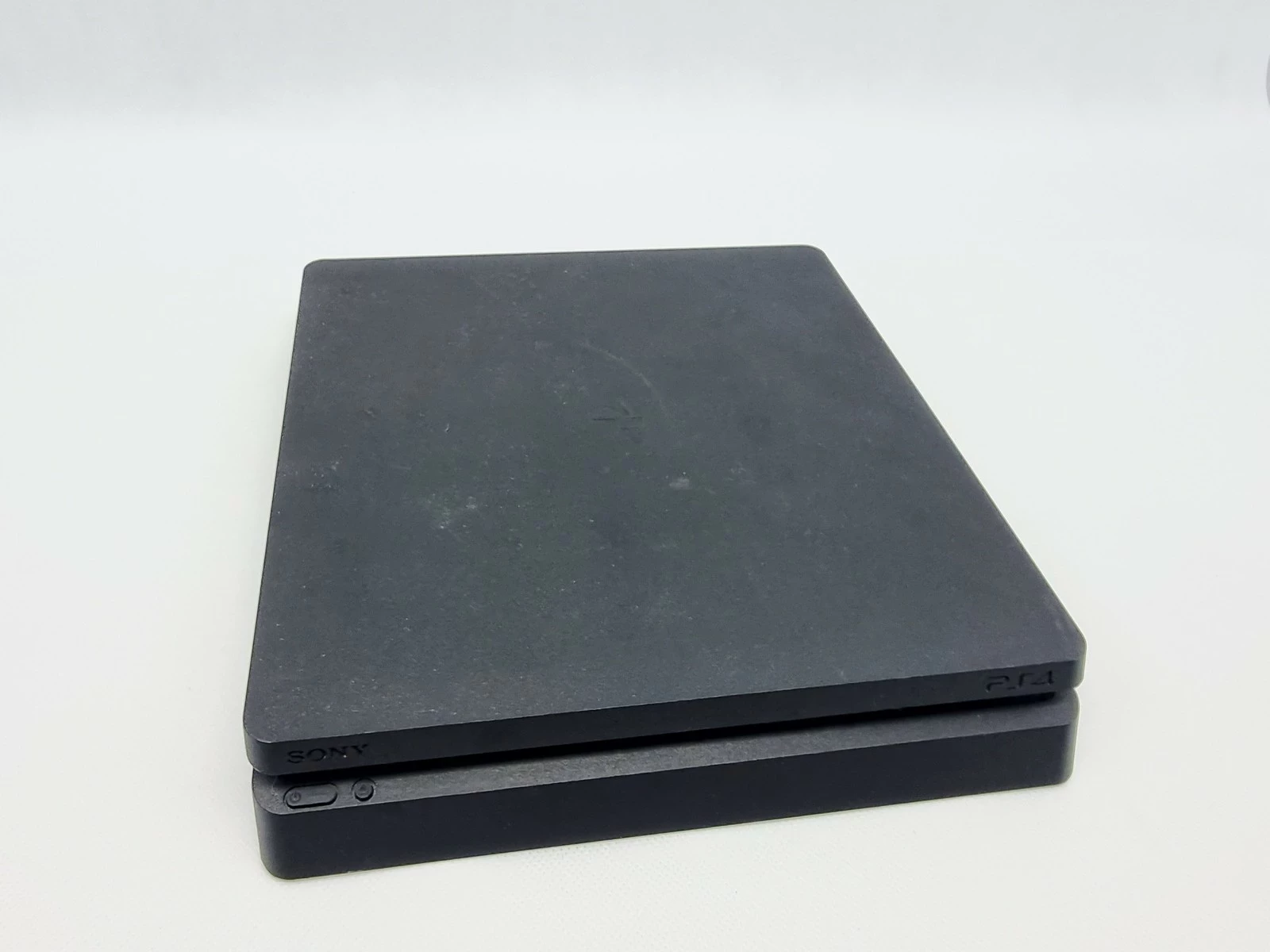konsola-ps4-slim-1tb-pad-dysk-wbudowana-pamiec-5179-352249
