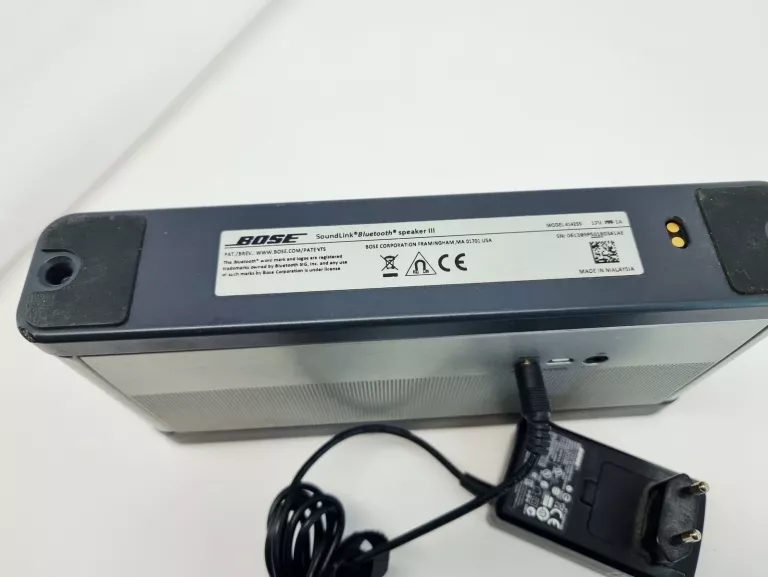 glosnik-przenosny-bose-soundlink-bluetooth-speaker-iii-414255-model-250442-1920995