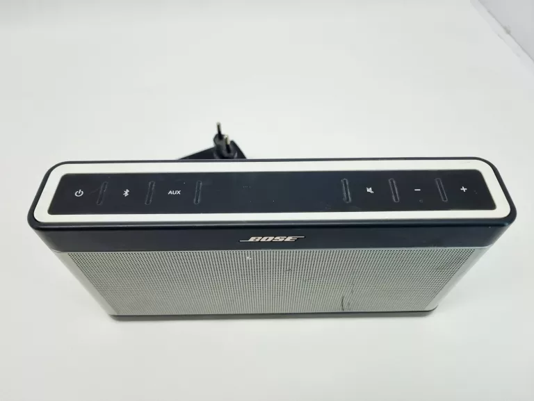 glosnik-przenosny-bose-soundlink-bluetooth-speaker-iii-414255-ean-gtin-017817613897