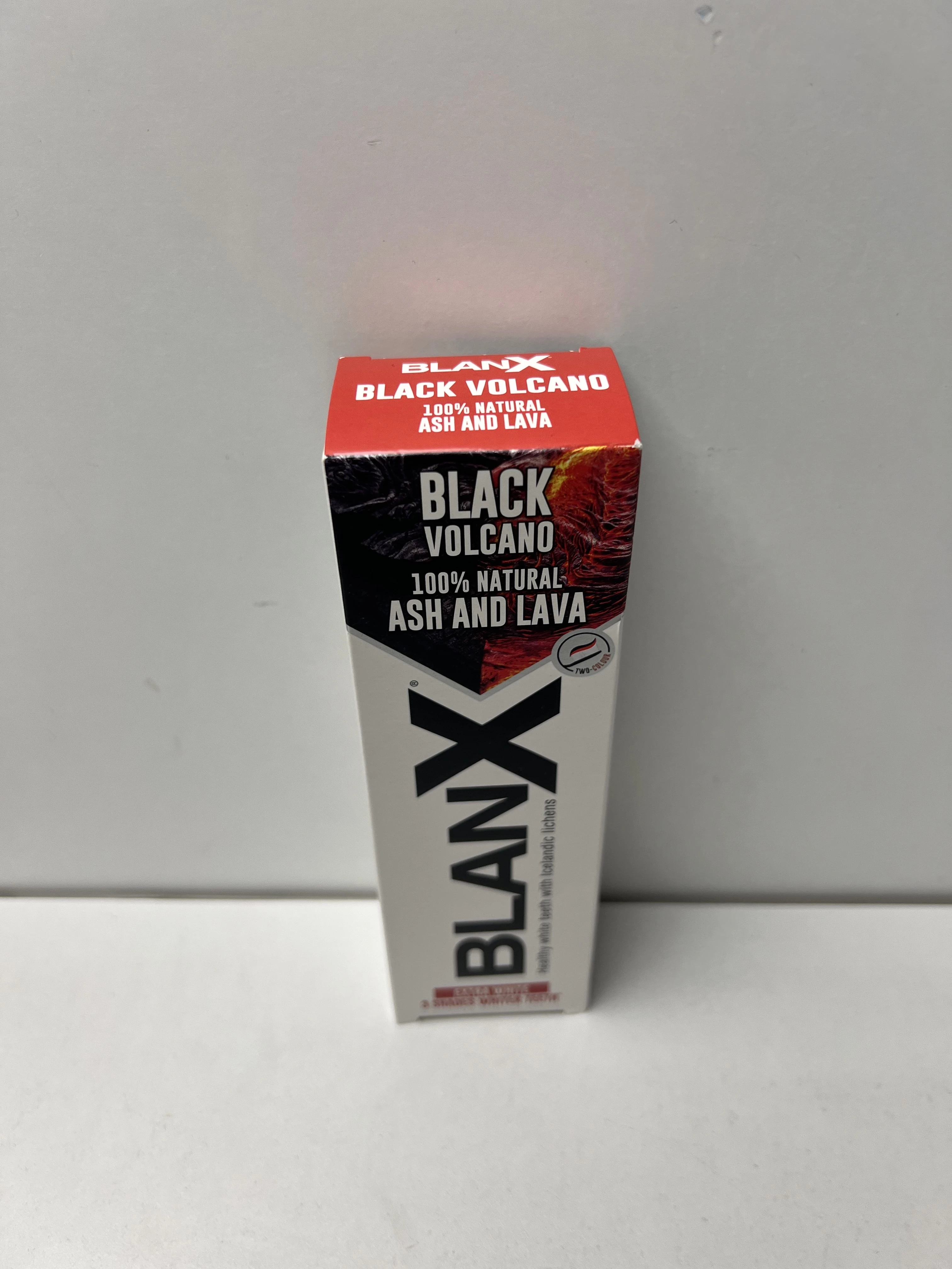 pasta-do-zebow-blanx-clack-volcano-75ml-ean-gtin-8017331089675