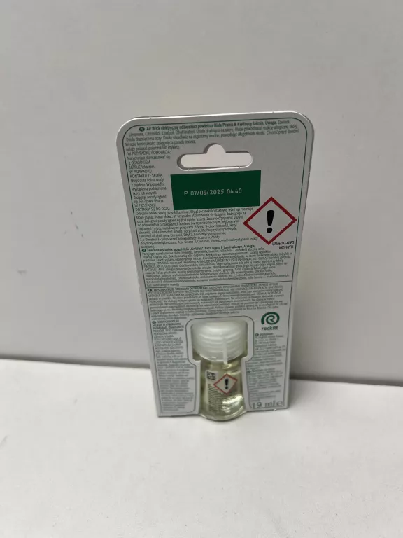 AIR WICK ELEKTRYCZNY BIAŁA PEONIA & KWITNĄCY JAŚMIN - WKŁAD 19 ML