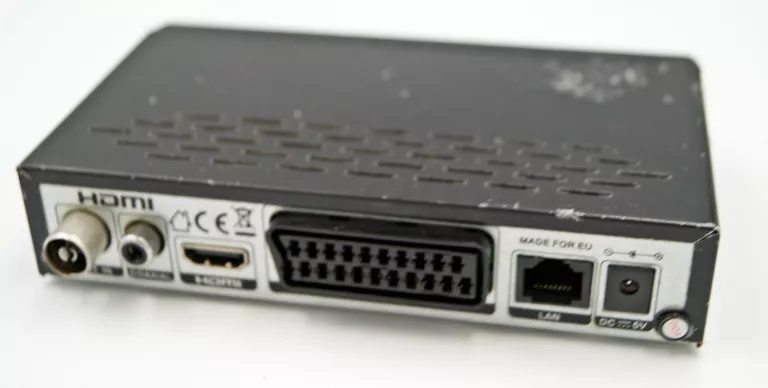 dekoder-alma-2820-dvb-t2-pilot-okablowanie-ean-gtin-8594163278328