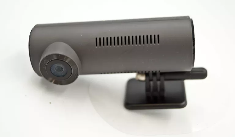 WIDEOREJESTRATOR KAMERA 70MAI M310 2,7K QHD 1296P WDR APLIKACJA