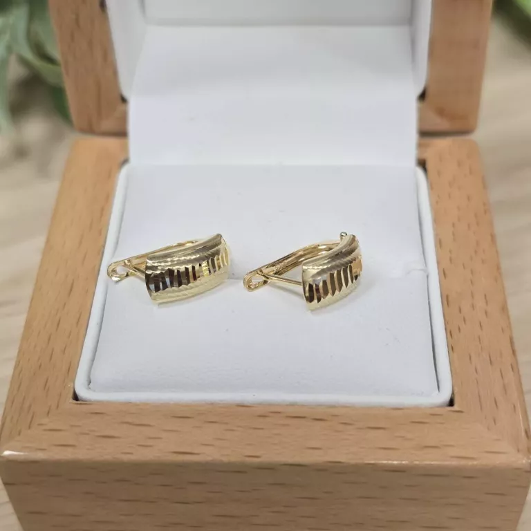 ŚLICZNE ZŁOTE KOLCZYKI PR.585 1,57GR. 1,2CM. DŁ.