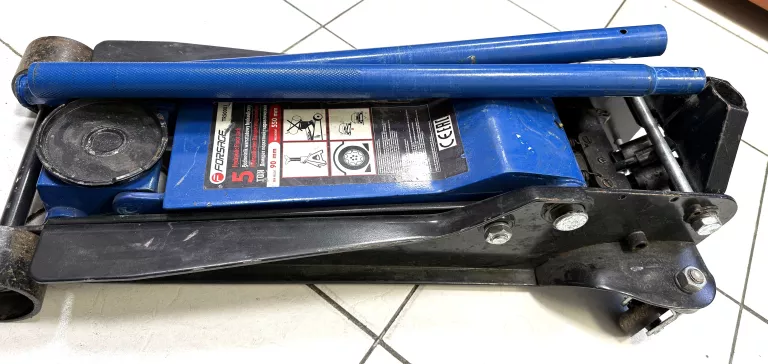 PODNOŚNIK HYDRAULICZNY FORSAGE TR50001 5T