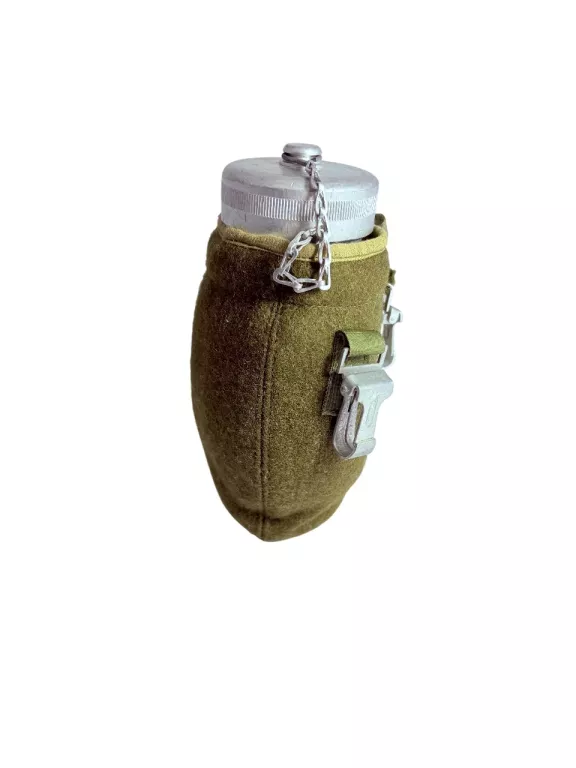 MANIERKA WOJSKOWA W POKROWCU