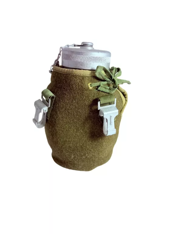 MANIERKA WOJSKOWA W POKROWCU