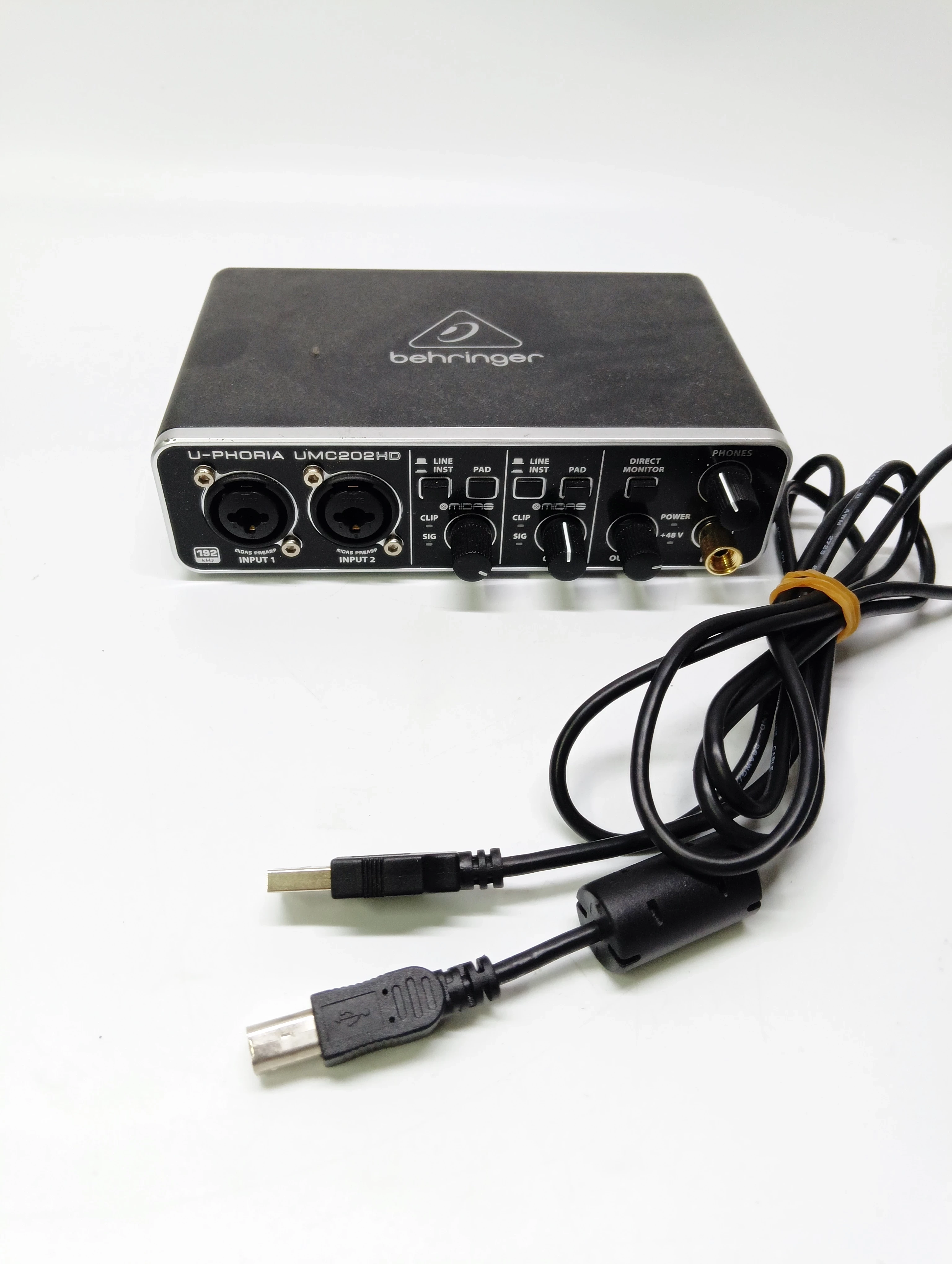 interfejs-audio-behringer-u-phoria-umc202hd-batorego-12-sj-skierniewice