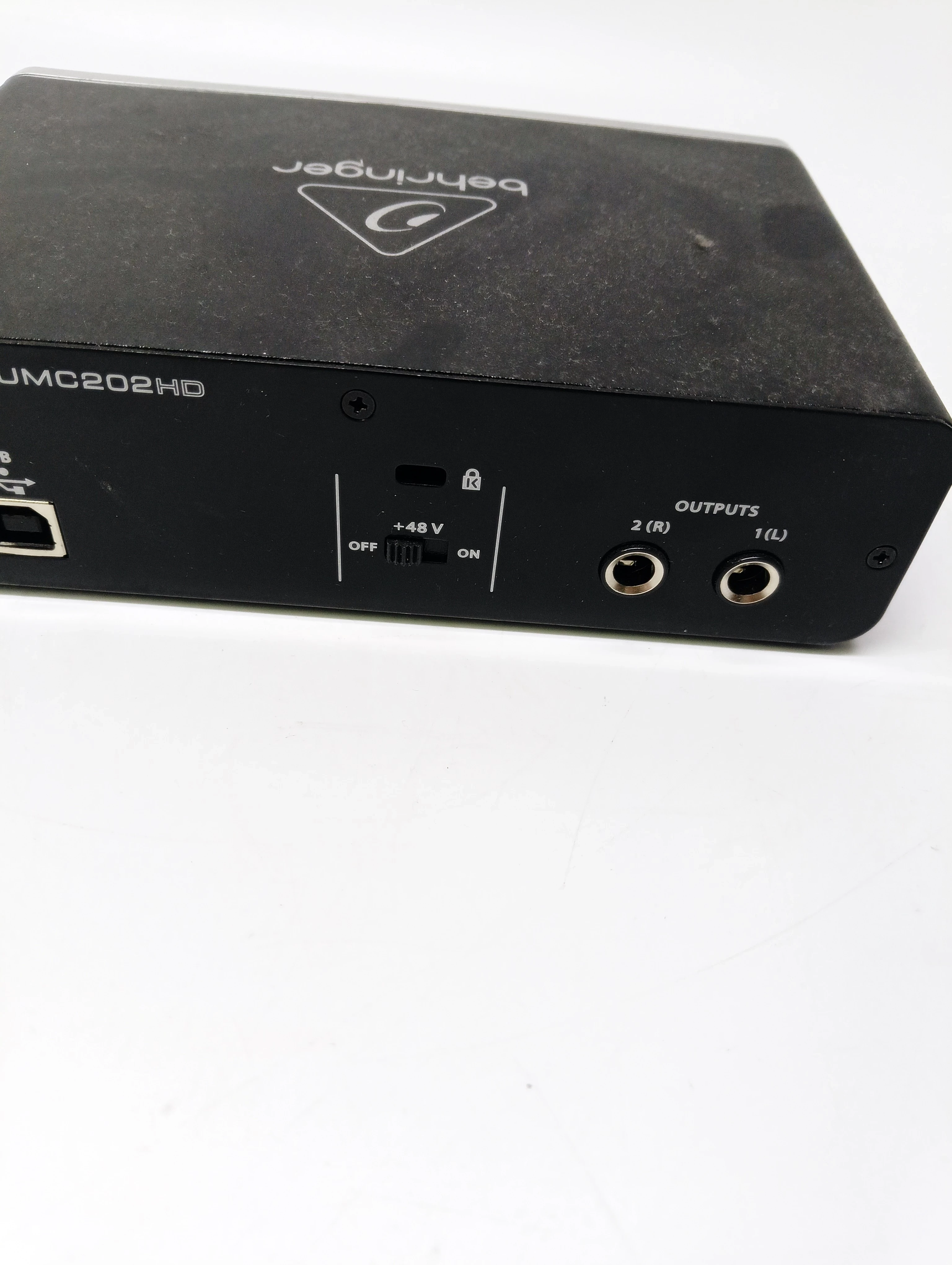 interfejs-audio-behringer-u-phoria-umc202hd-typ-248012-841545