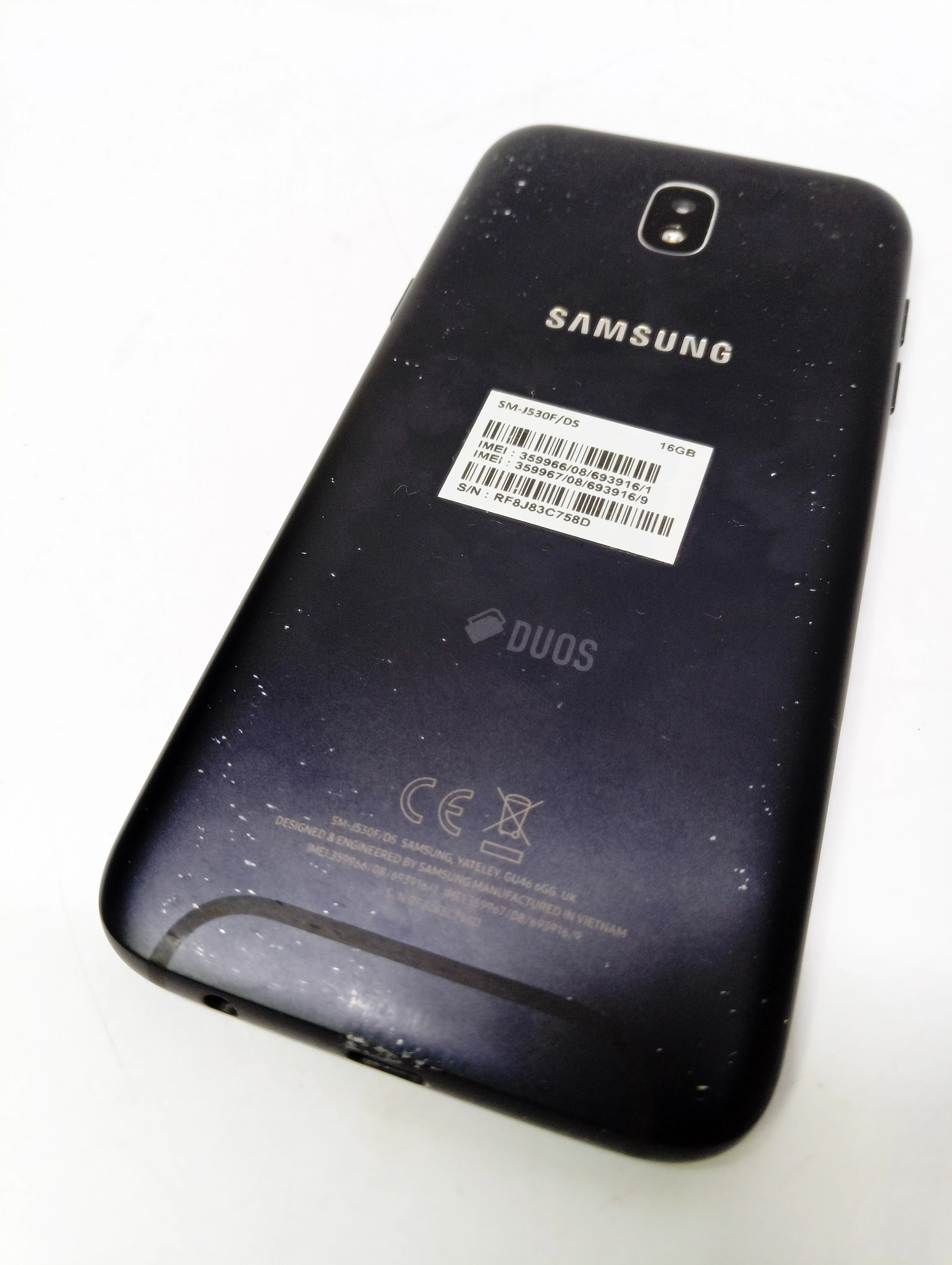 telefon-samsung-galaxy-j5-wbudowana-pamiec-202869-214201