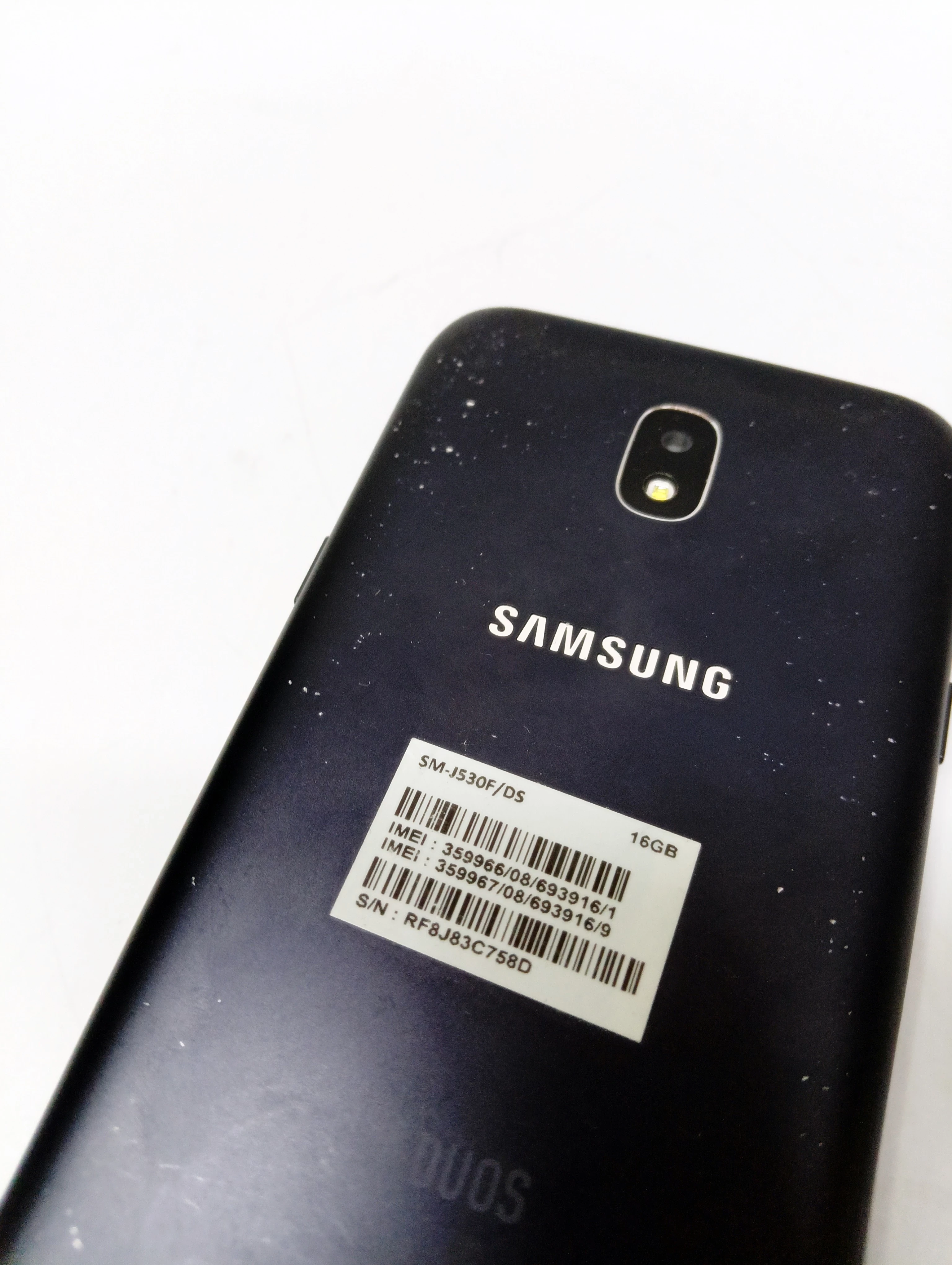 telefon-samsung-galaxy-j5-przekatna-ekranu-520