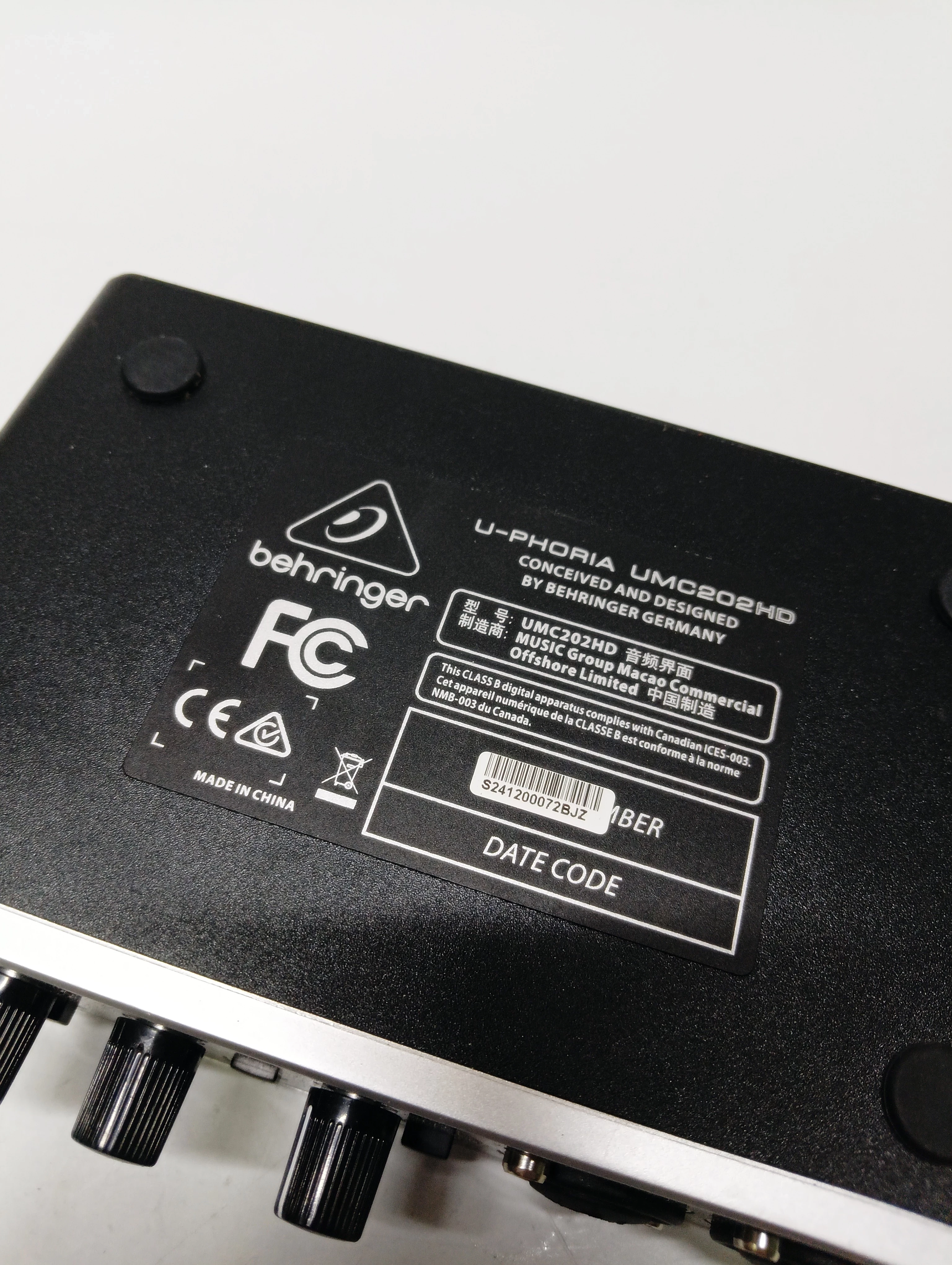 interfejs-audio-behringer-u-phoria-umc202hd-marka-248811-1949399