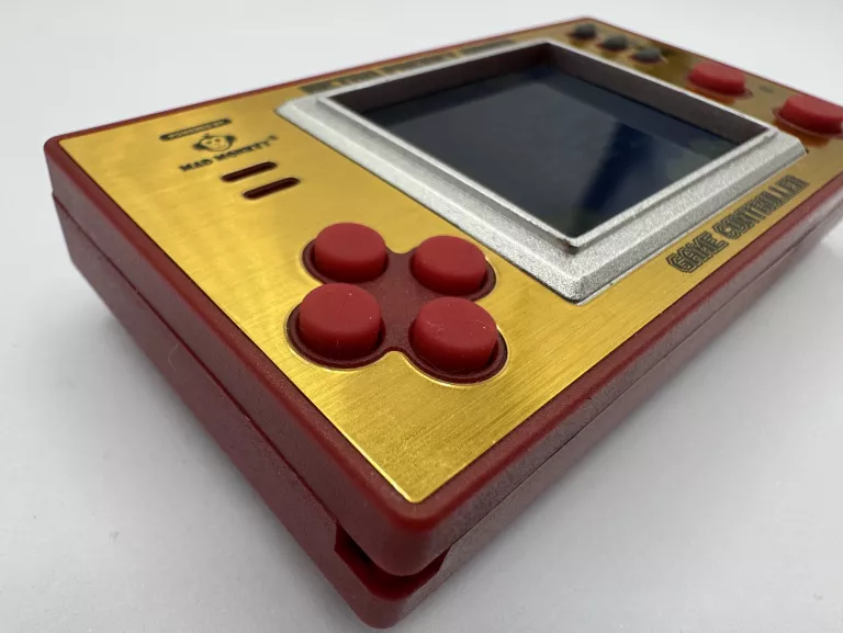 mad-monkey-retro-pocket-games-153-klasyczne-gry-8-bitowe-minimalny-wiek-dziecka-250062-1794308