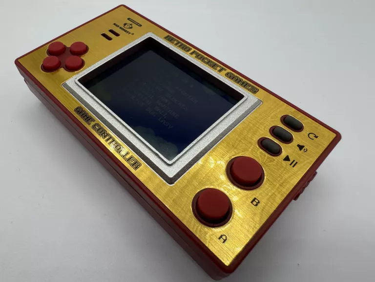 mad-monkey-retro-pocket-games-153-klasyczne-gry-8-bitowe-ean-gtin-4260513721557