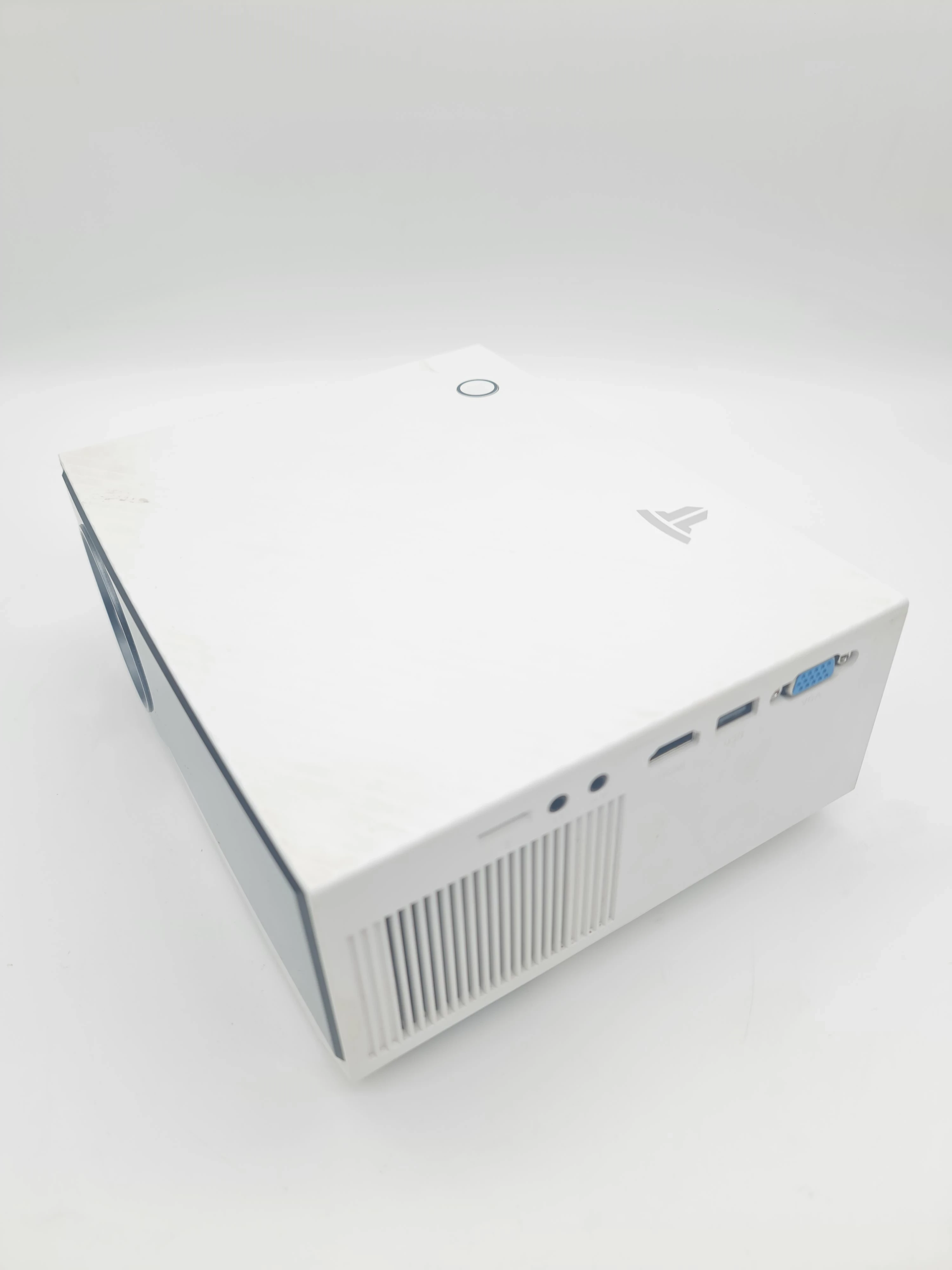 projektor-gc06-okablowanie-pilot-pudelko-technologia-wyswietlania-204793-385693