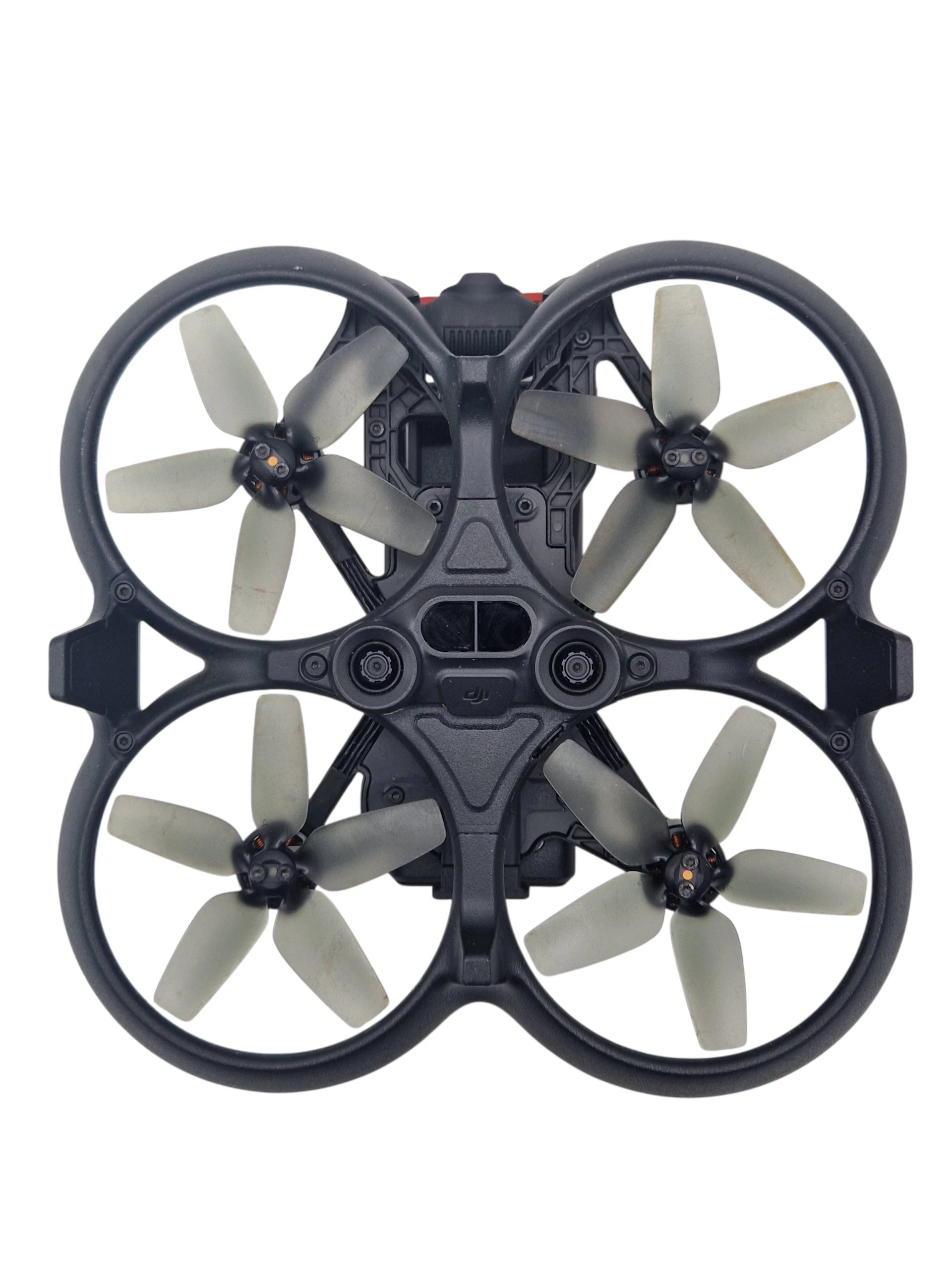 dron-dji-avata-fly-smart-combo-zestaw-liczba-smigiel-129406-1