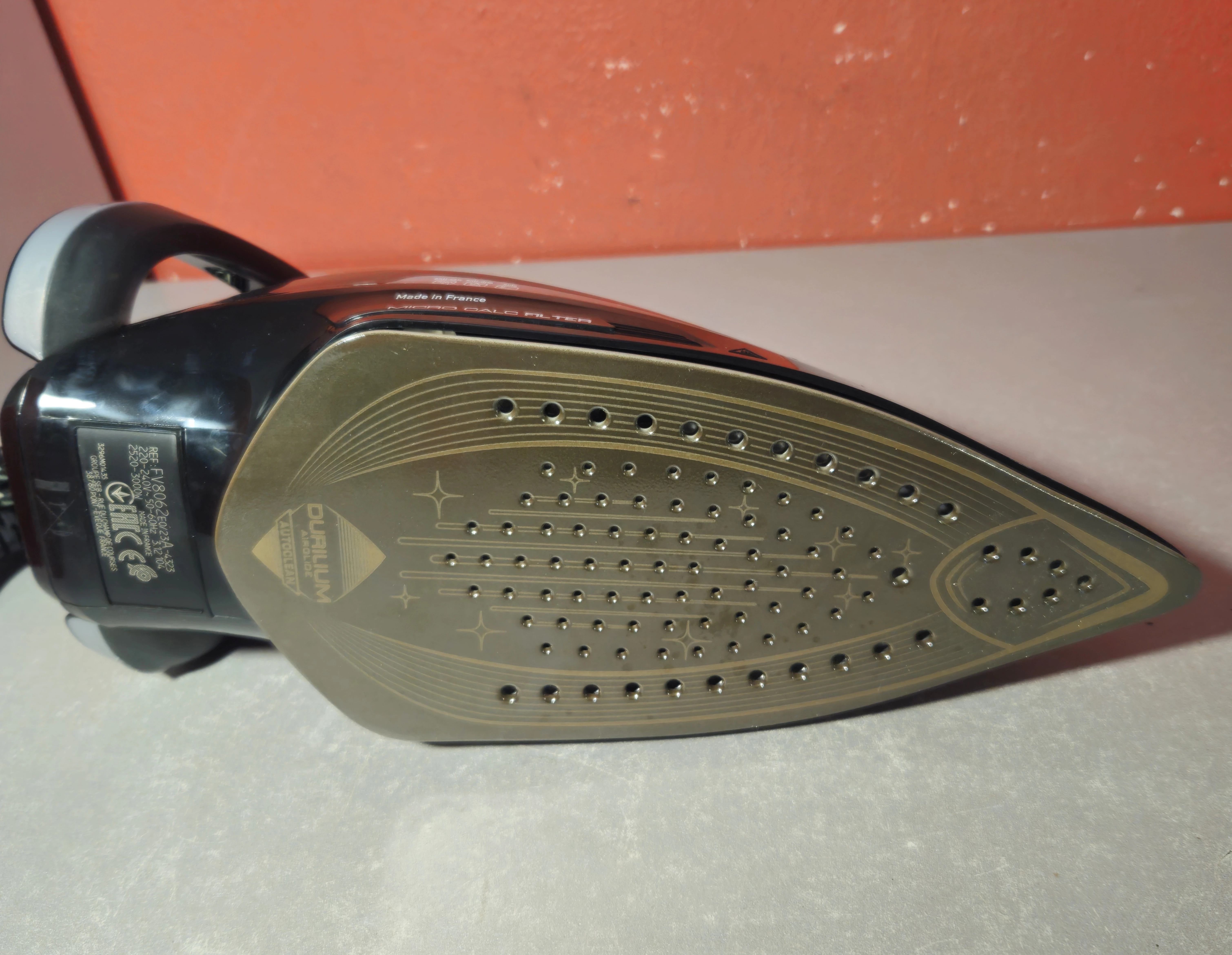 zelazko-tefal-puregliss-fv8062-stan-11323-2