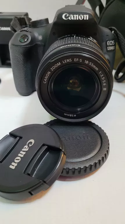 lustrzanka-canon-eos-1200d-obiektyw-18-55mm-akces-opis-rozdzielczosc-1800