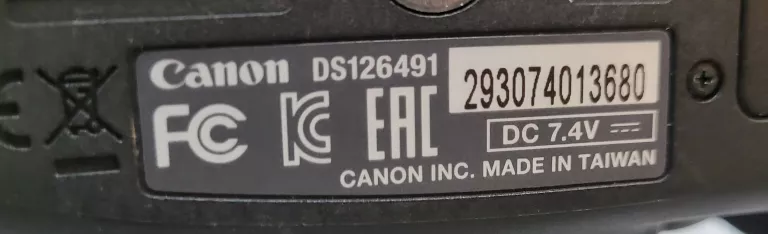 lustrzanka-canon-eos-1200d-obiektyw-18-55mm-akces-opis-model-eos-1200d-18-55-is