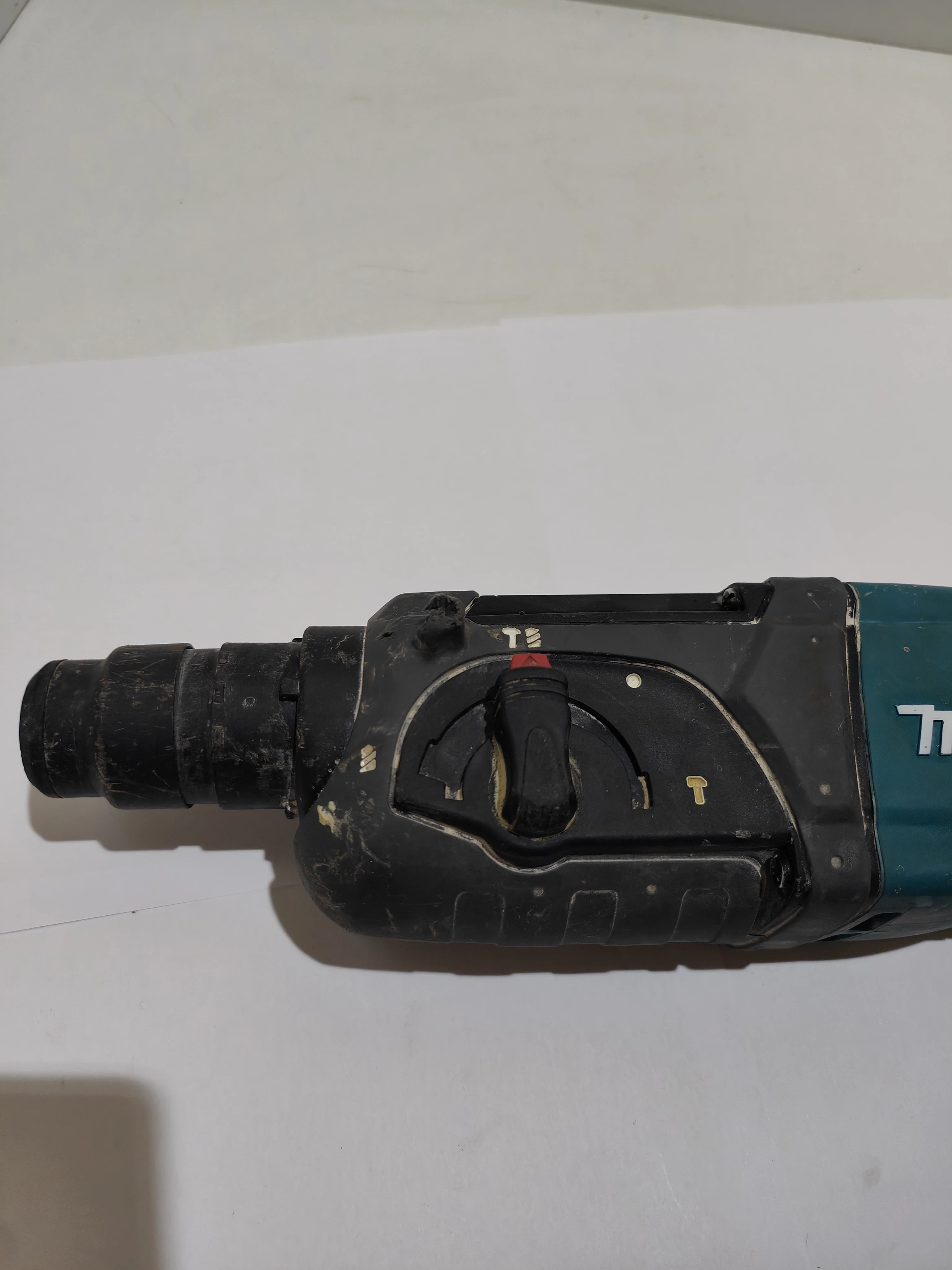 mlotowiertarka-makita-hr2470-maksymalna-moc-78000